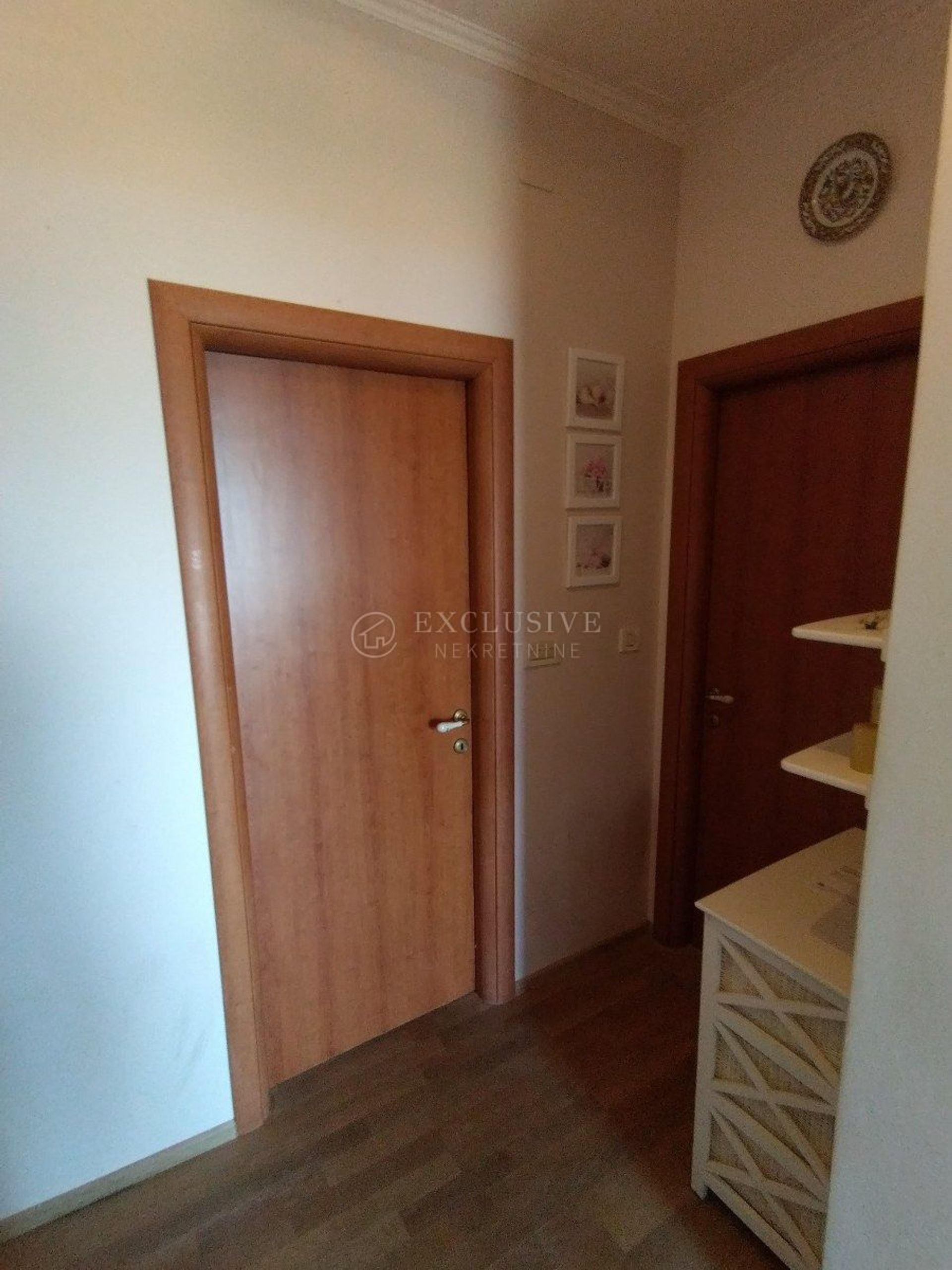 Condominio en Ika, Primorje-Gorski Kotar County 12723347