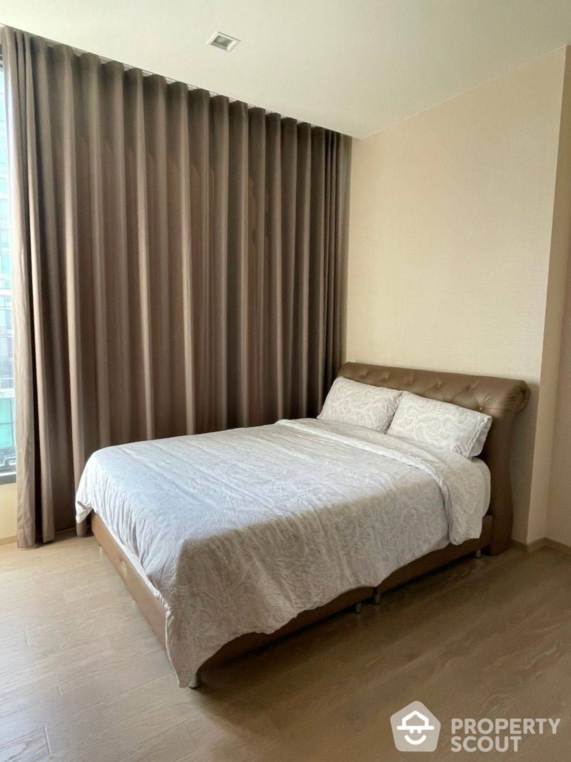 Condominio en Ban Na Song, Krung Thep Maha Nakhon 12723397