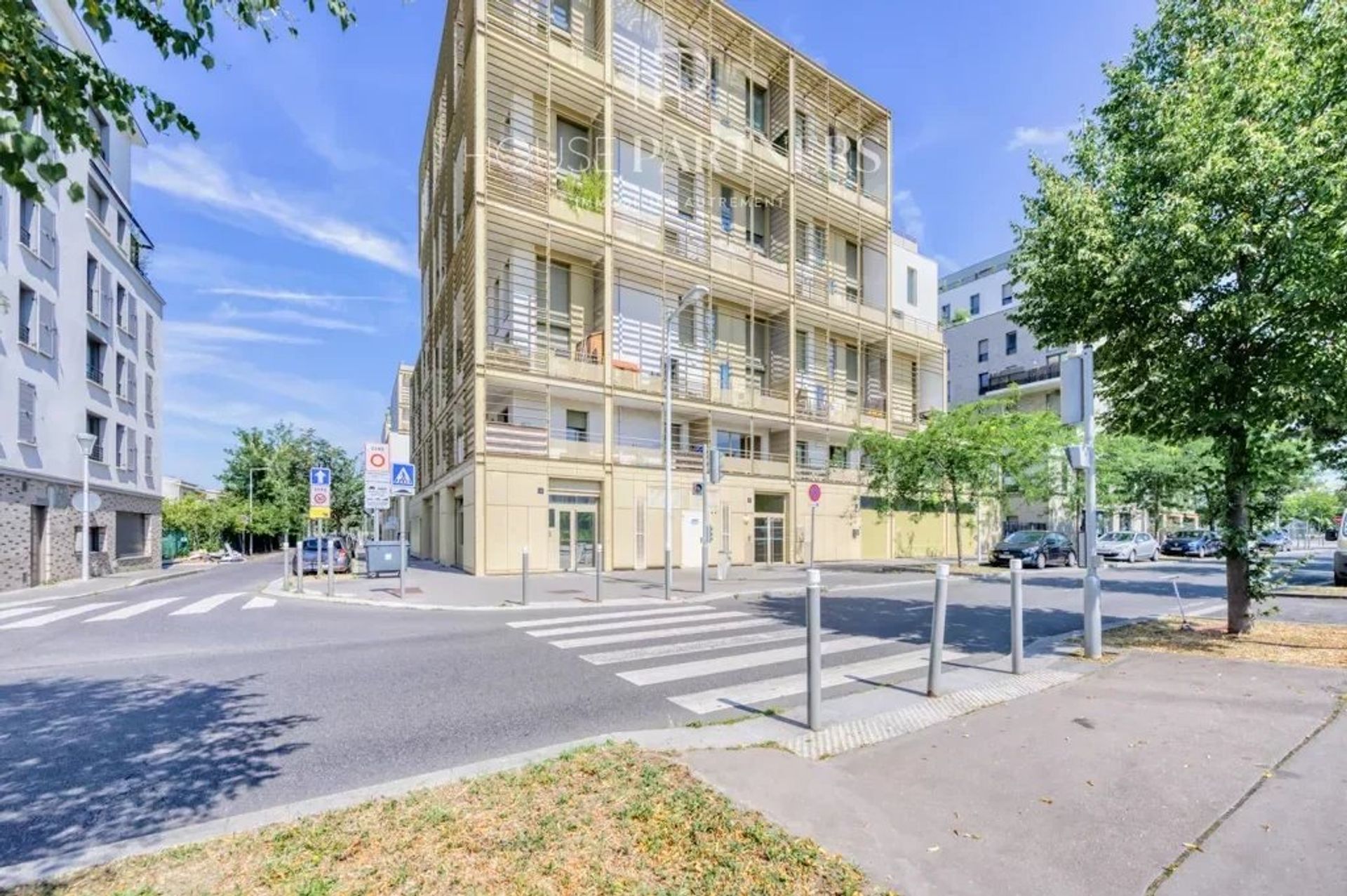 Condominio en Nanterre, Hauts-de-Seine 12723900