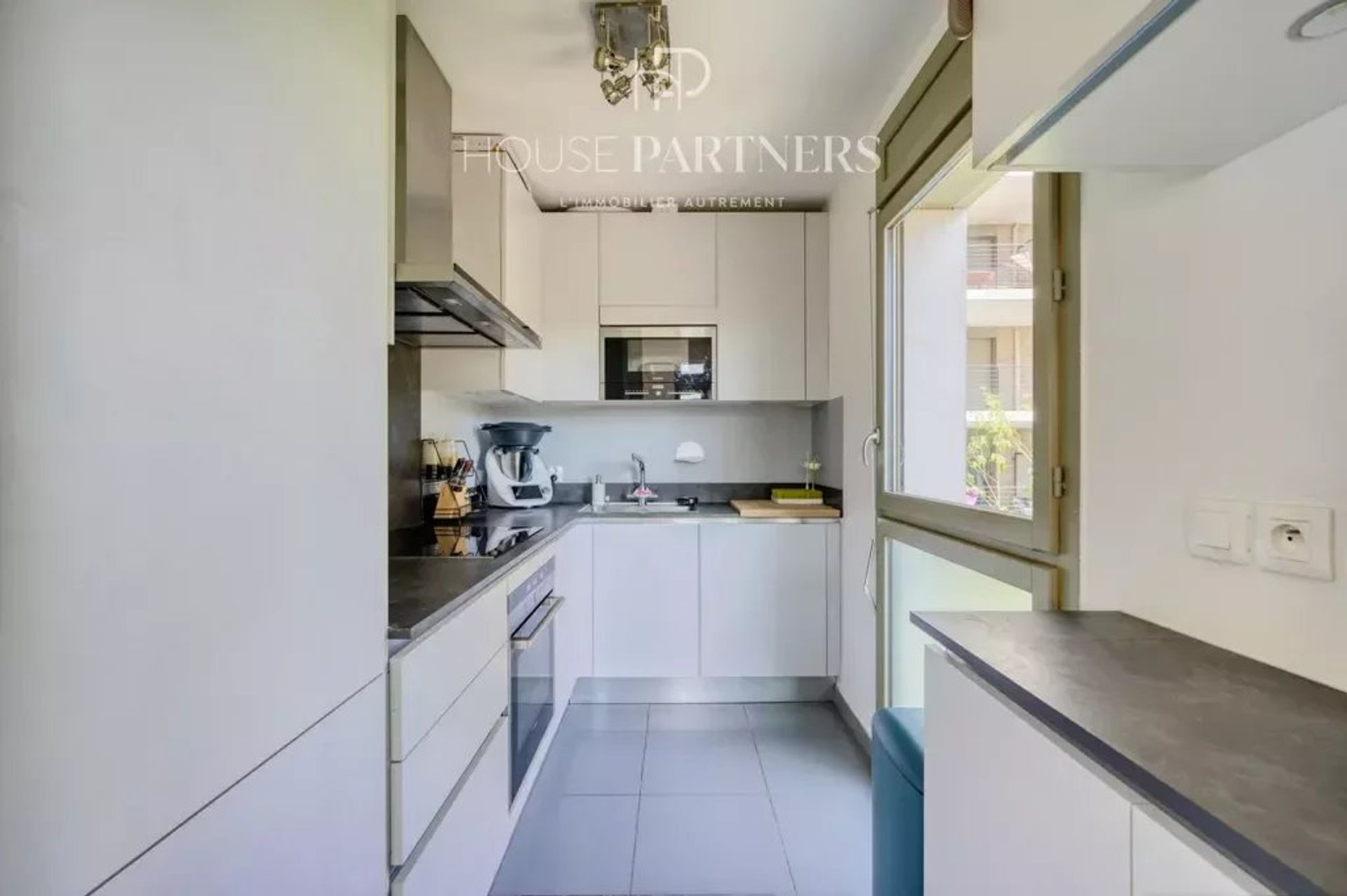 Condominio en Nanterre, Hauts-de-Seine 12723900