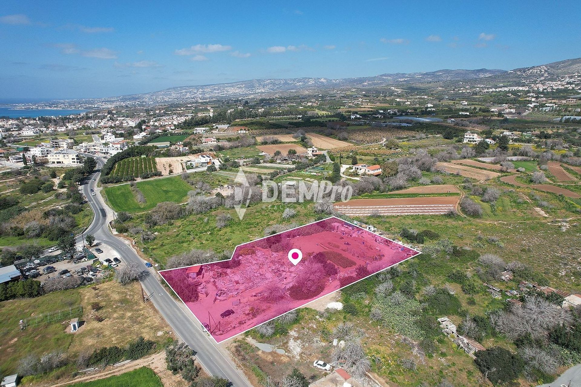 Tanah dalam Emba, Paphos 12724109