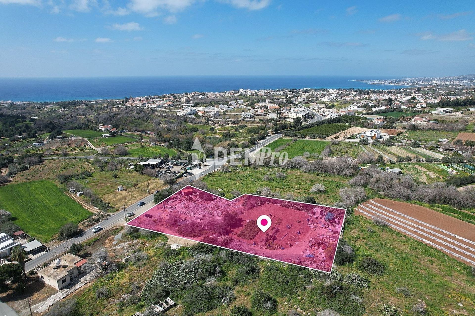 Land im Empa, Pafos 12724109