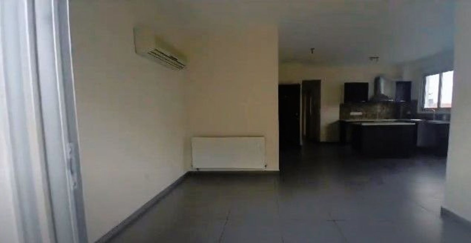 Condominium in Strovolos, Nicosia 12724123