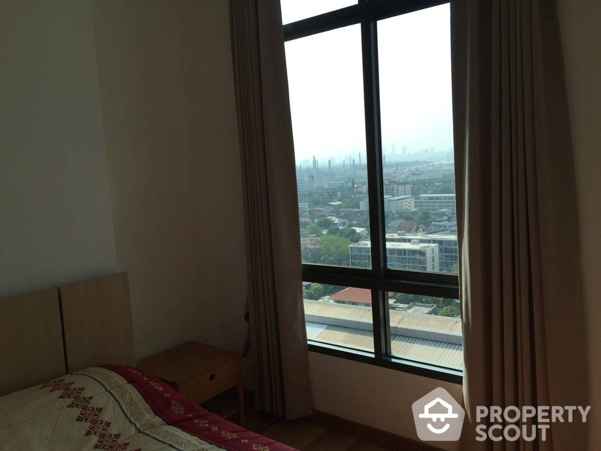 Condominium dans Phra Khanong, Krung Thep Maha Nakhon 12727776