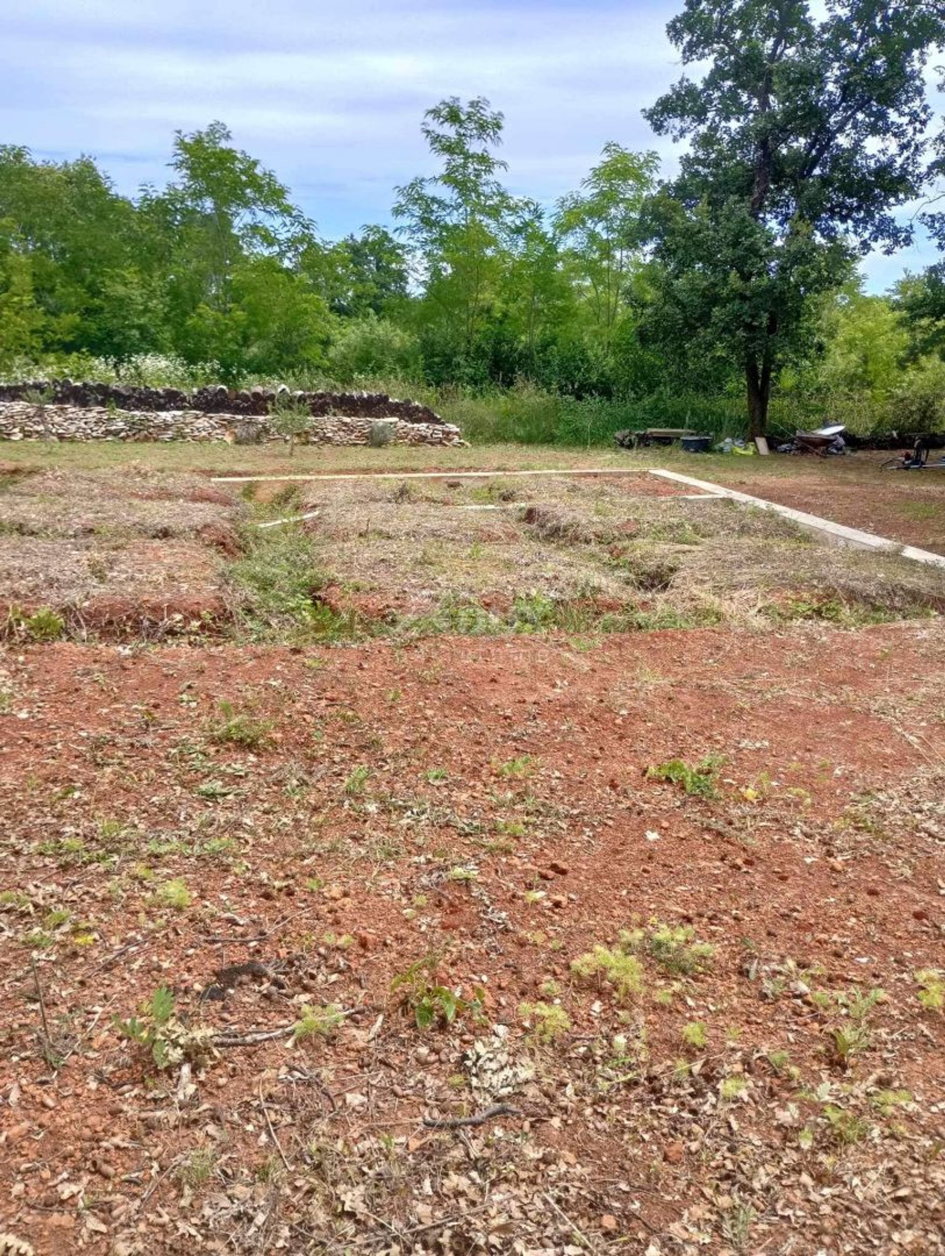 Land in Divšići, Istarska županija 12728191