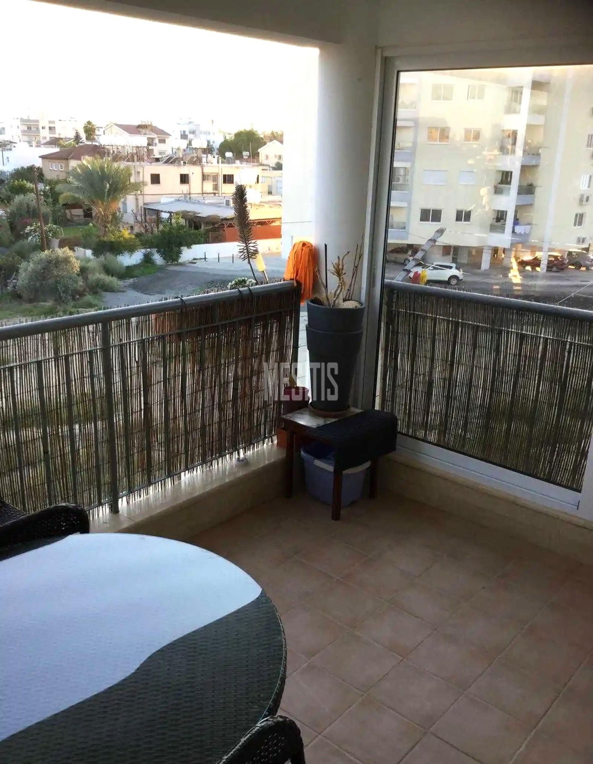 Condominium in Nicosia, Lefkosia 12728236