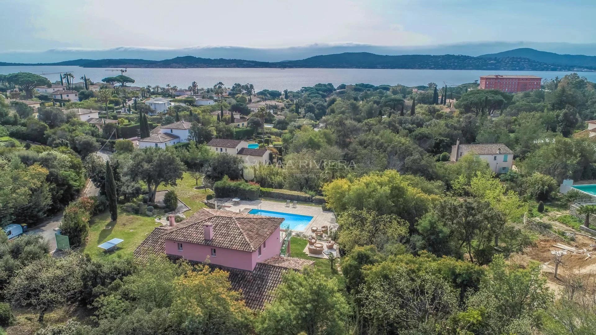 Hus i Sainte-Maxime, Provence-Alpes-Cote d'Azur 12728619