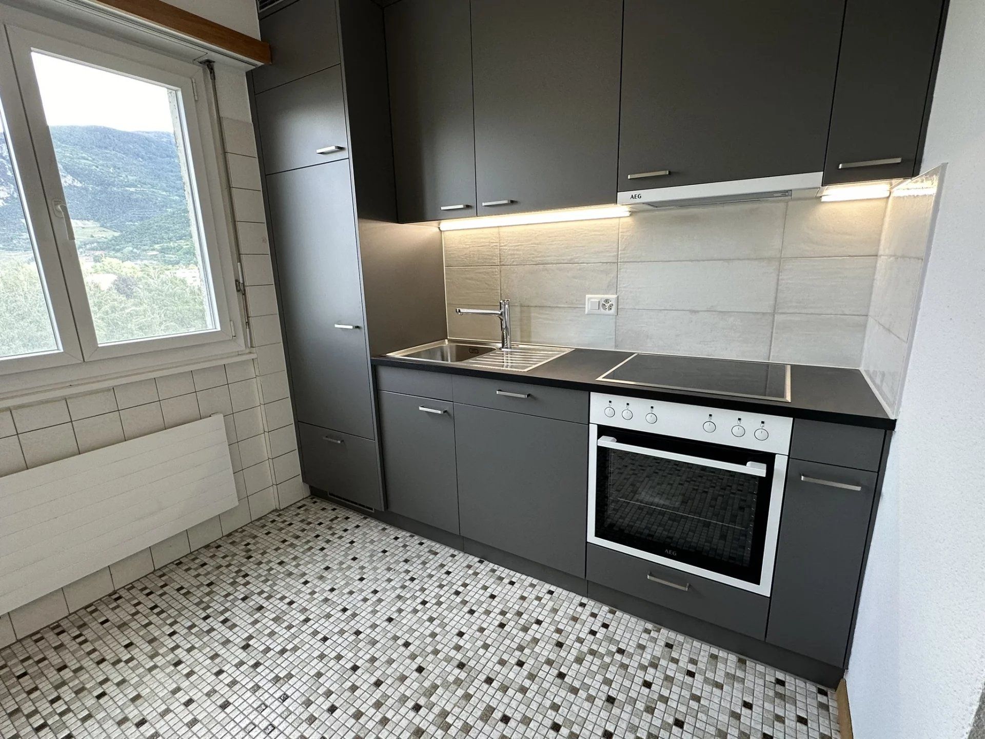 Condominium in Les Agettes, Valais 12728676