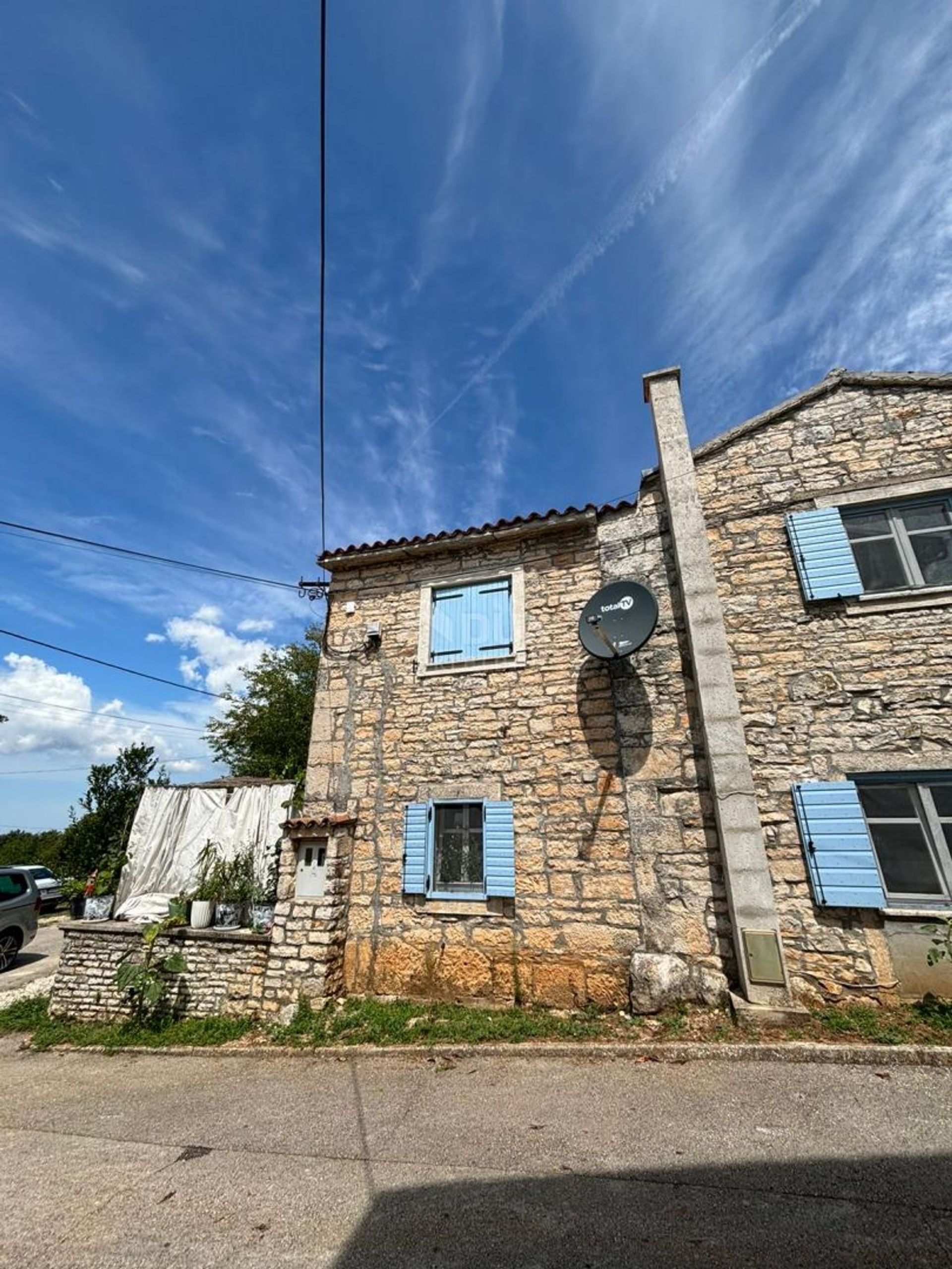 casa en Kanfanar, Istria County 12729140