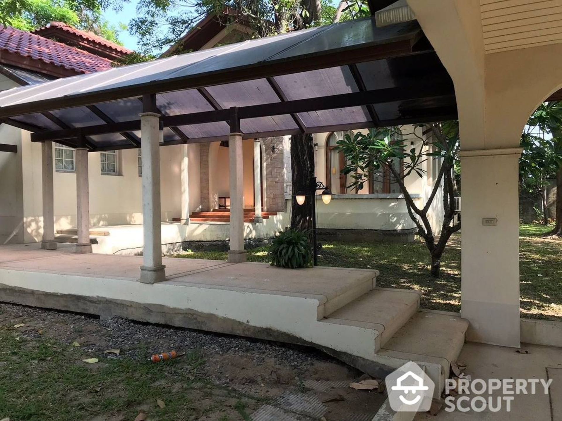 House in Phra Nakhon, Krung Thep Maha Nakhon 12729545