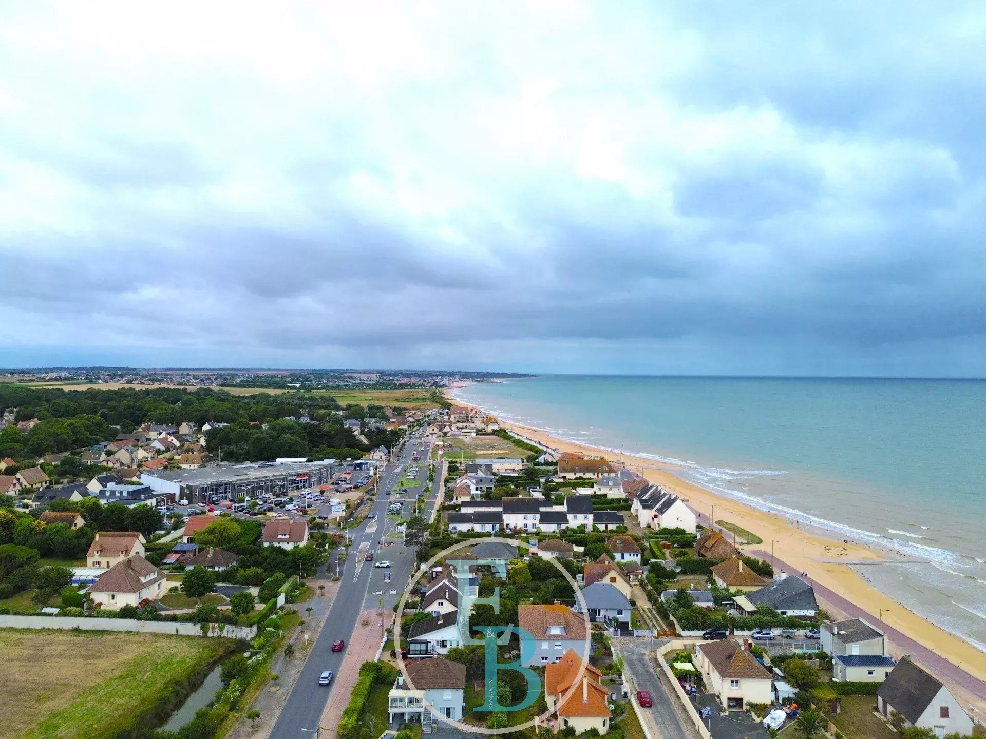 其他 在 Bernières-sur-Mer, Calvados 12729895