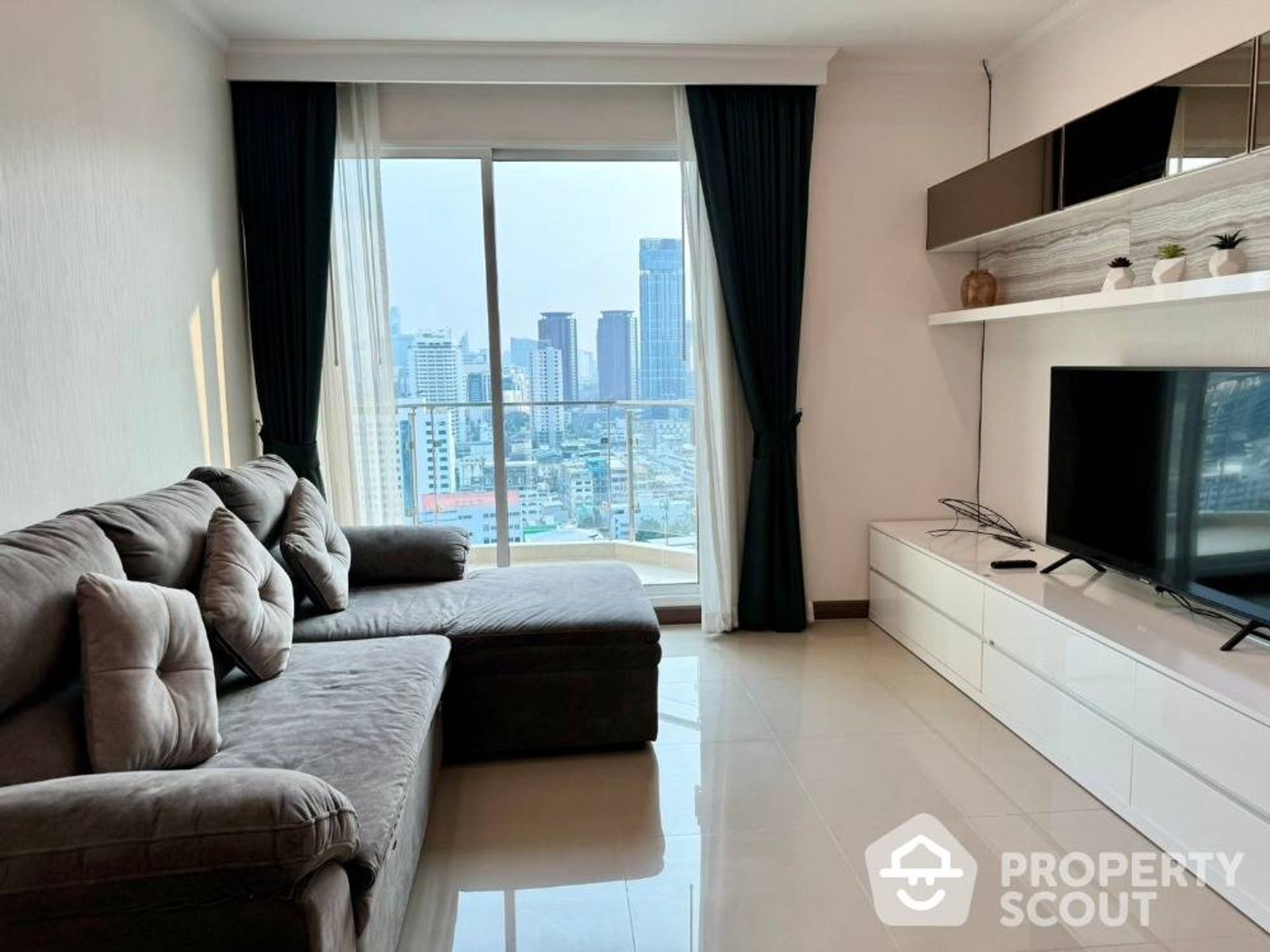 Condominium in Ratchathewi, Krung Thep Maha Nakhon 12730374