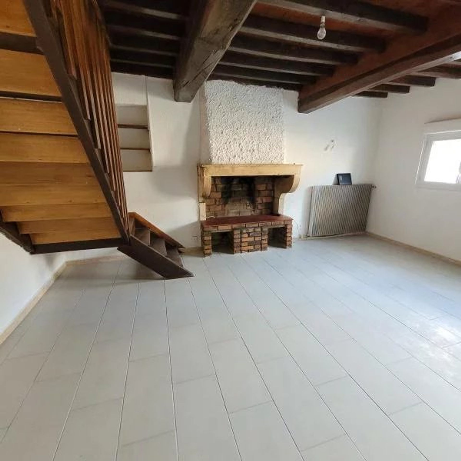 Condominium dans Montceaux, Auvergne-Rhône-Alpes 12730708