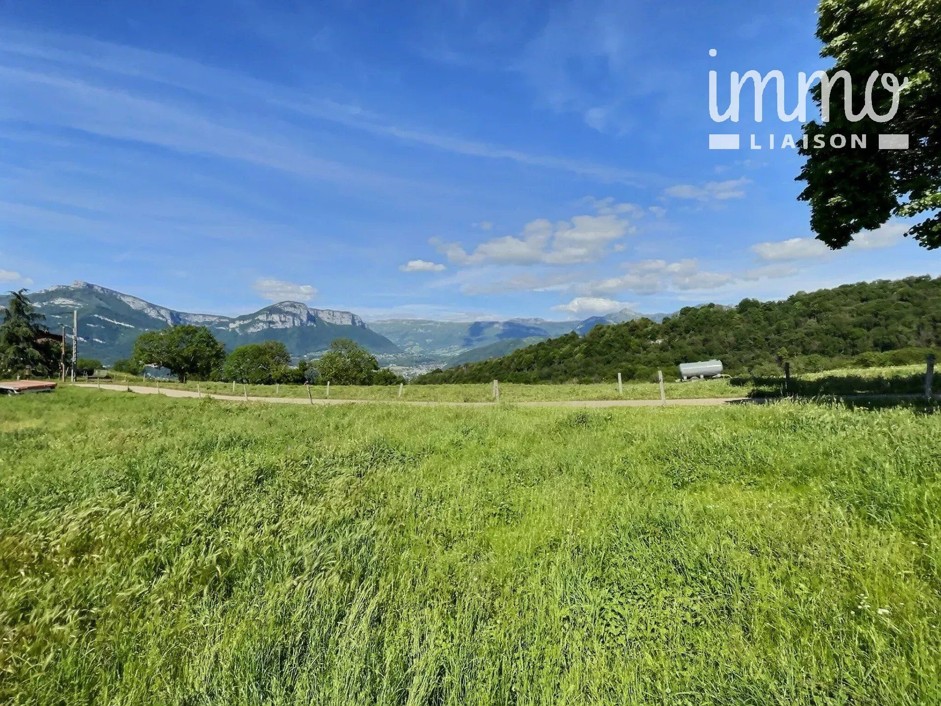 Jord i Jacob-Bellecombette, Auvergne-Rhône-Alpes 12731352