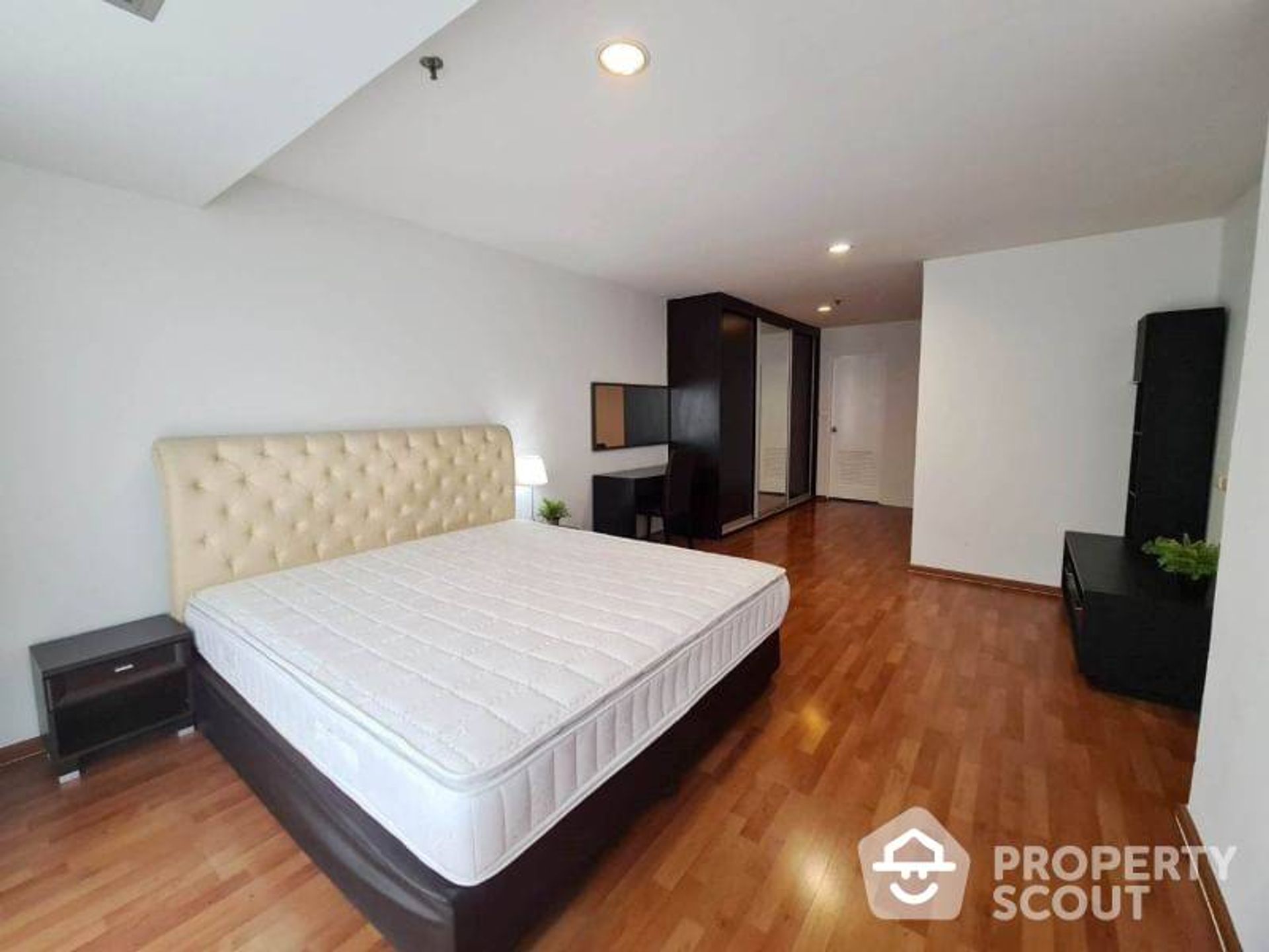 公寓 在 , Krung Thep Maha Nakhon 12731630