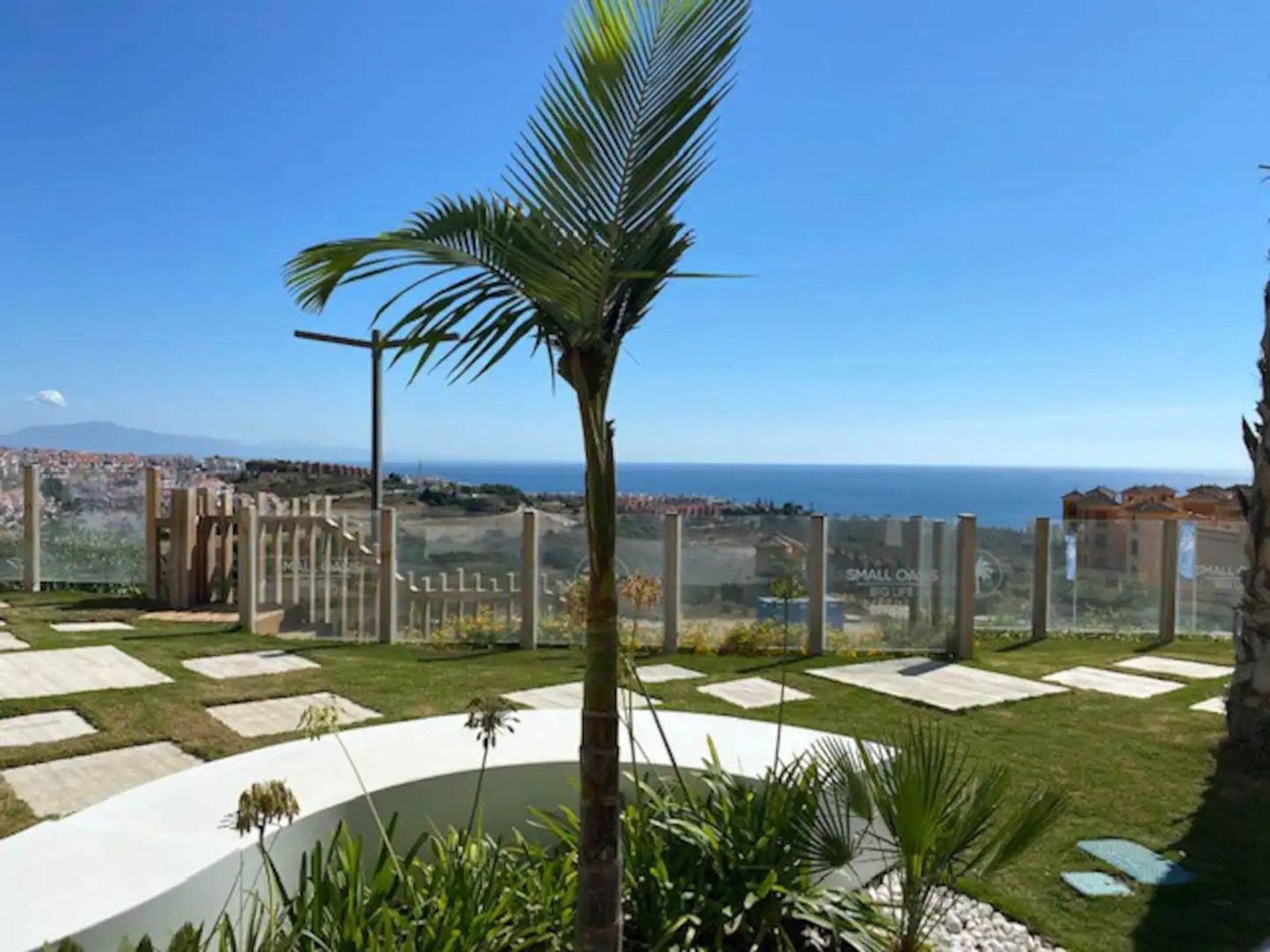 Condominium in Torremolinos, Andalucía 12732677