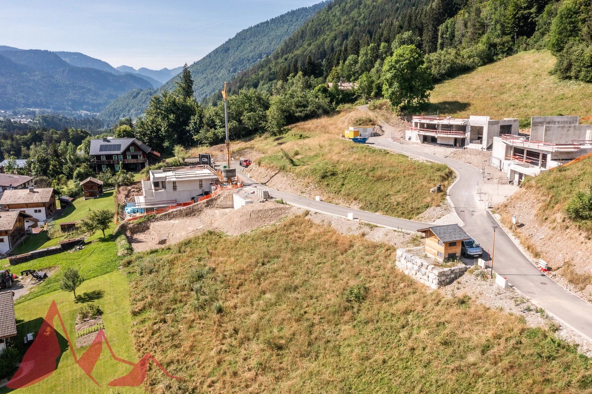 Land in Morzine, Haute-Savoie 12732944