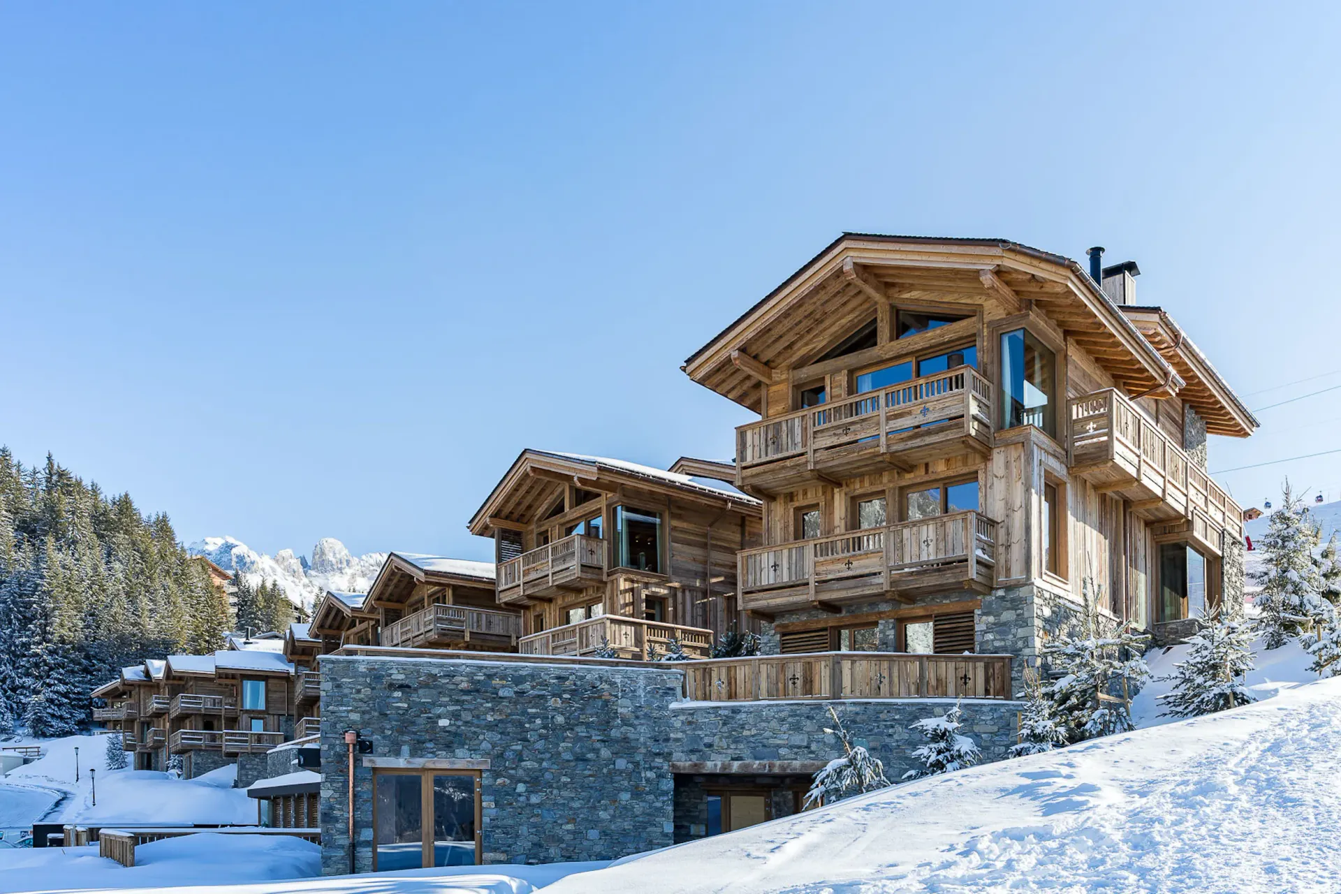 Dom w Courchevel, Owernia-Rodan-Alpy 12733700