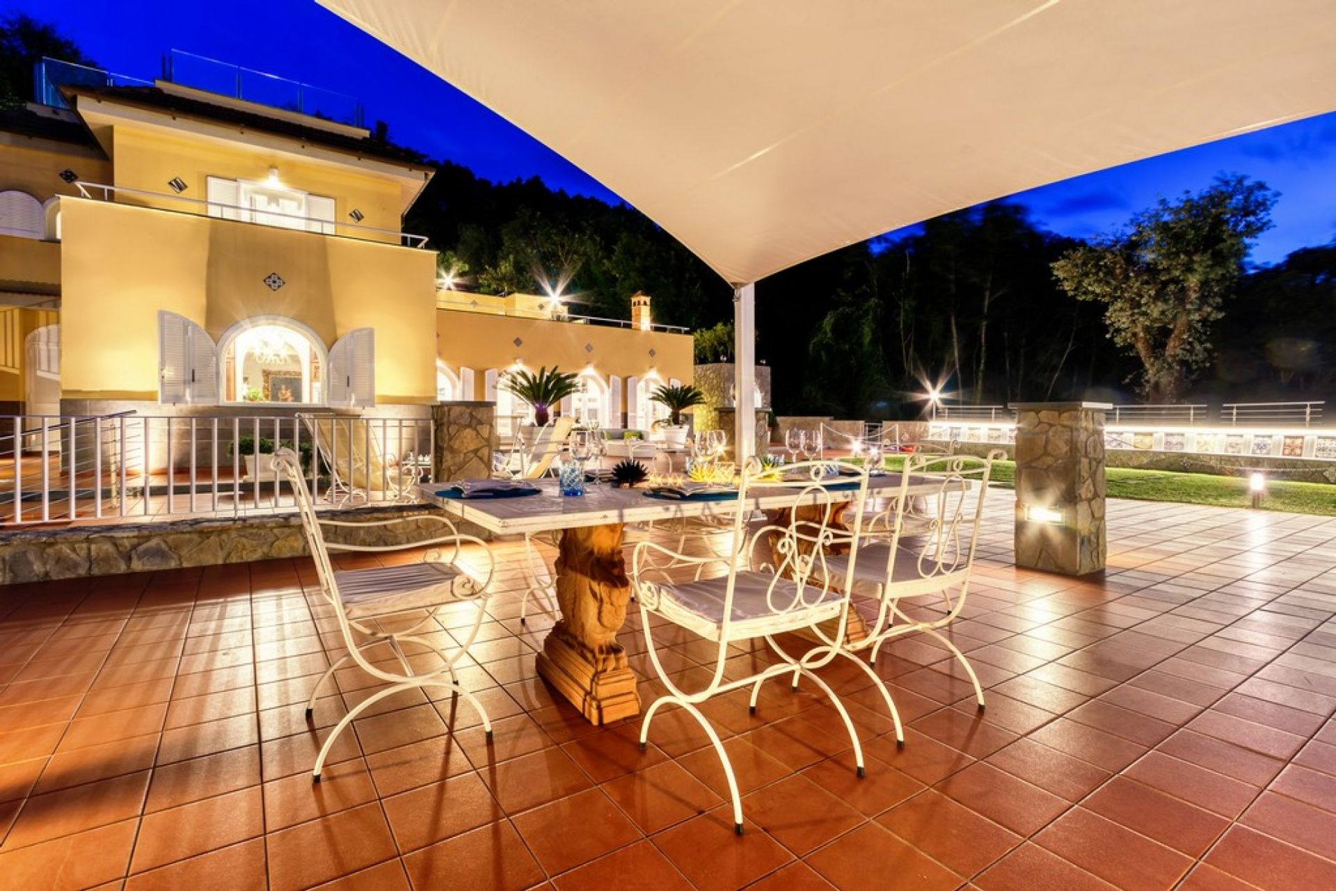 Huis in Sorrento, Campania 12733826