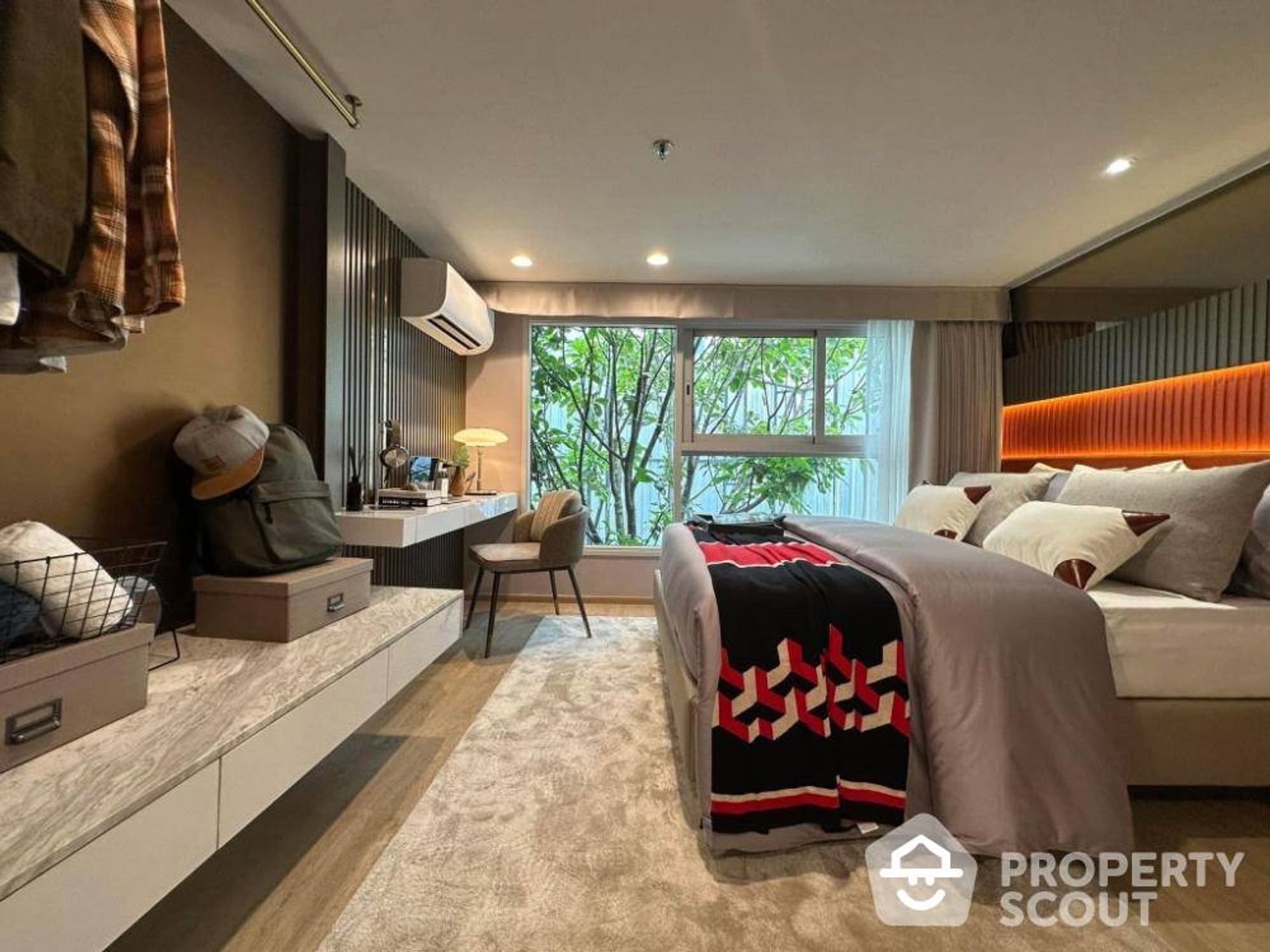 Condominio nel Bang Rak, Krung Thep Maha Nakhon 12734177