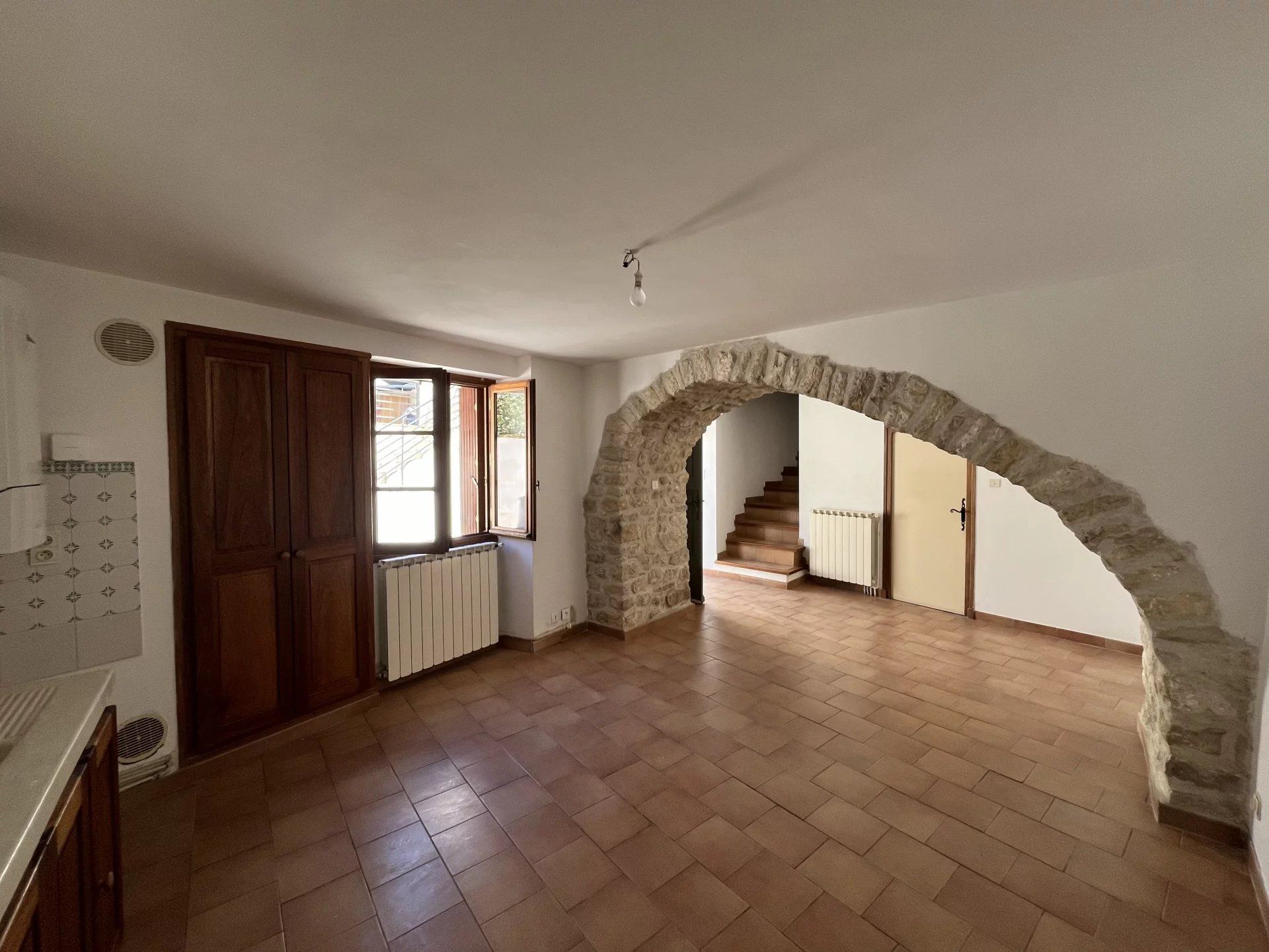 Hus i Saint-Mamert-du-Gard, Gard 12734391