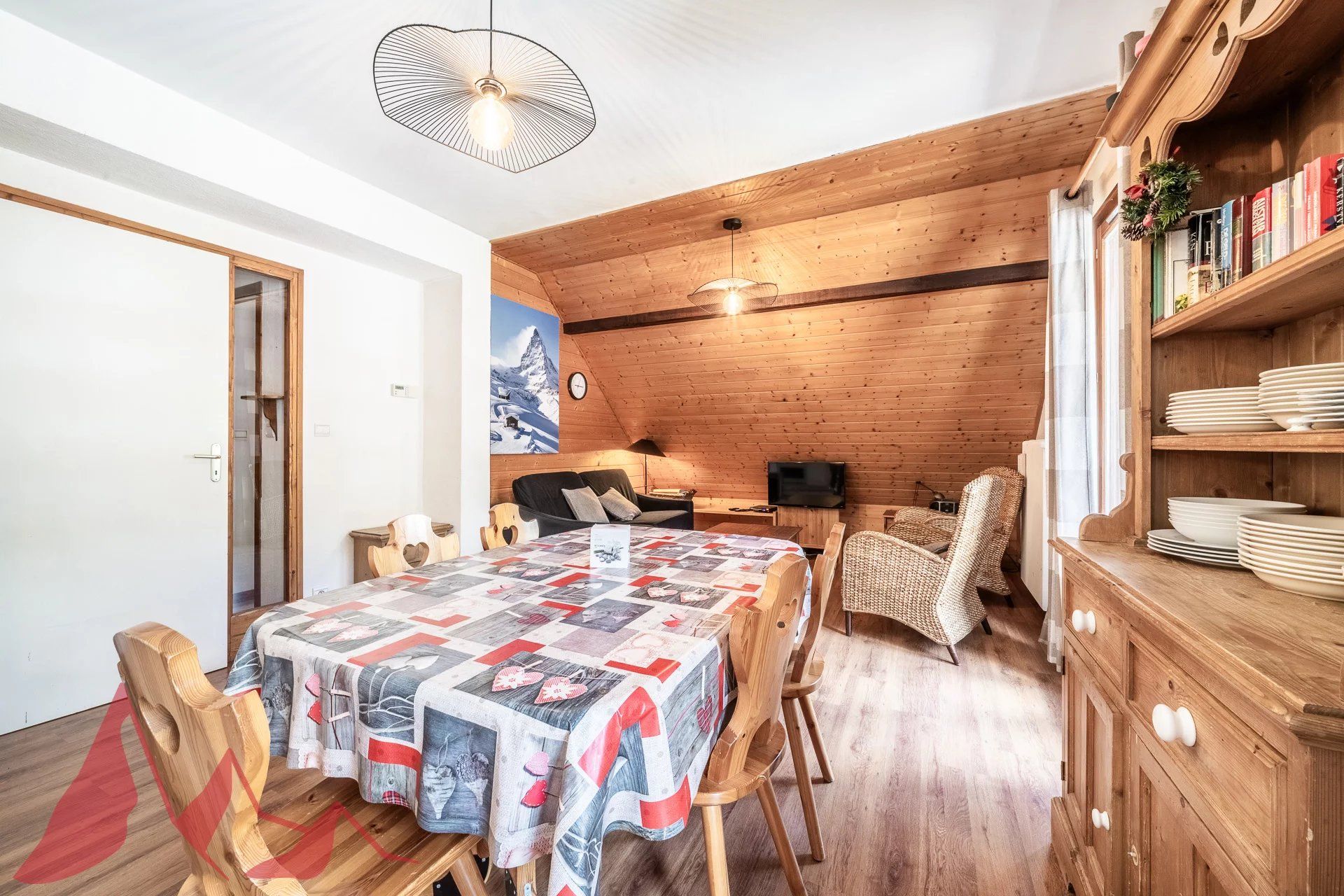 Condominium in Morzine, Auvergne-Rhône-Alpes 12734409