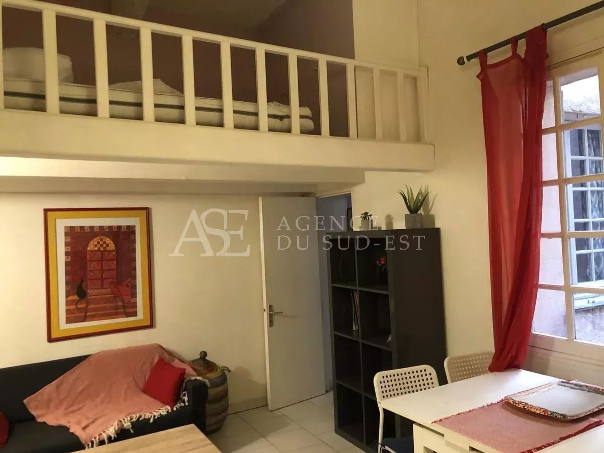 Condominio nel Aix-en-Provence, Provenza-Alpi-Costa Azzurra 12734474