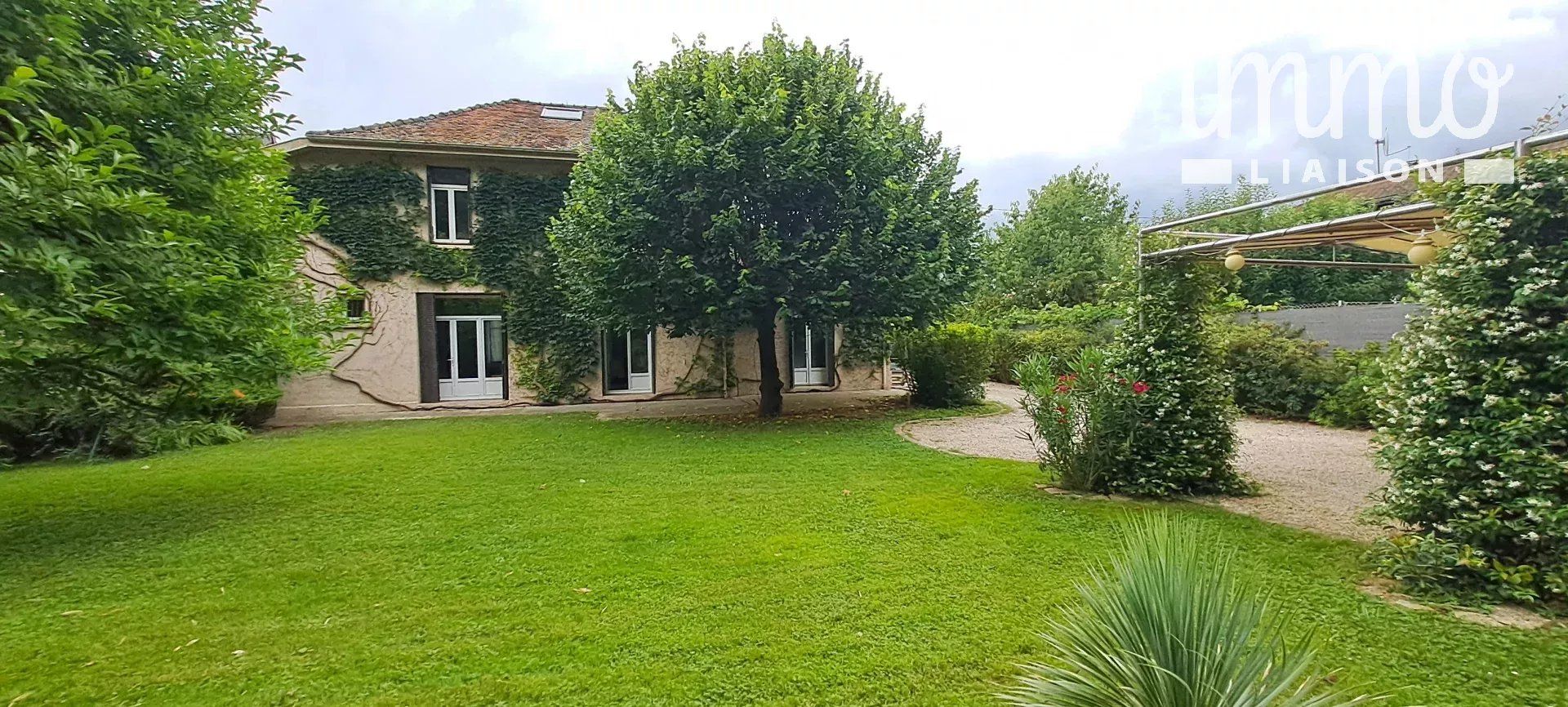 Hus i La Tour-du-Pin, Auvergne-Rhône-Alpes 12734955