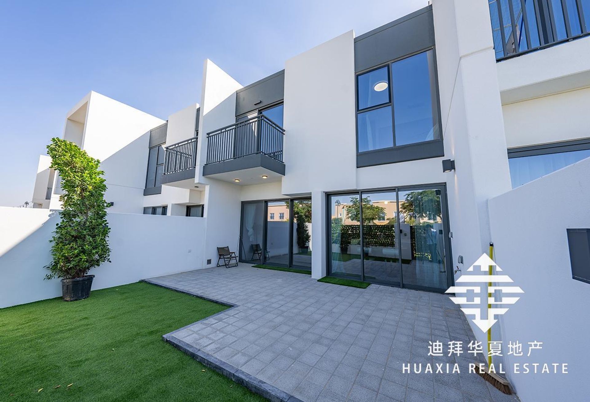 Huis in Dubai, Dubai 12735160