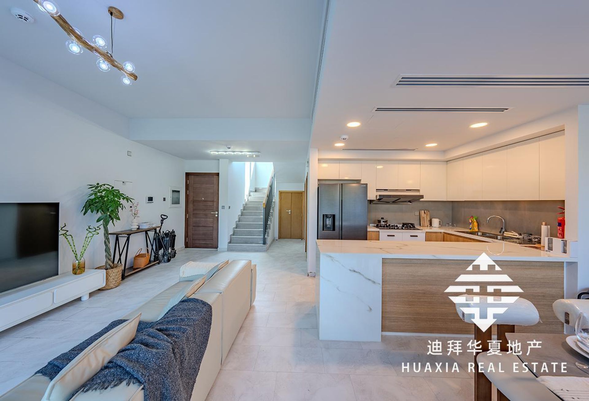 Huis in Dubai, Dubai 12735160