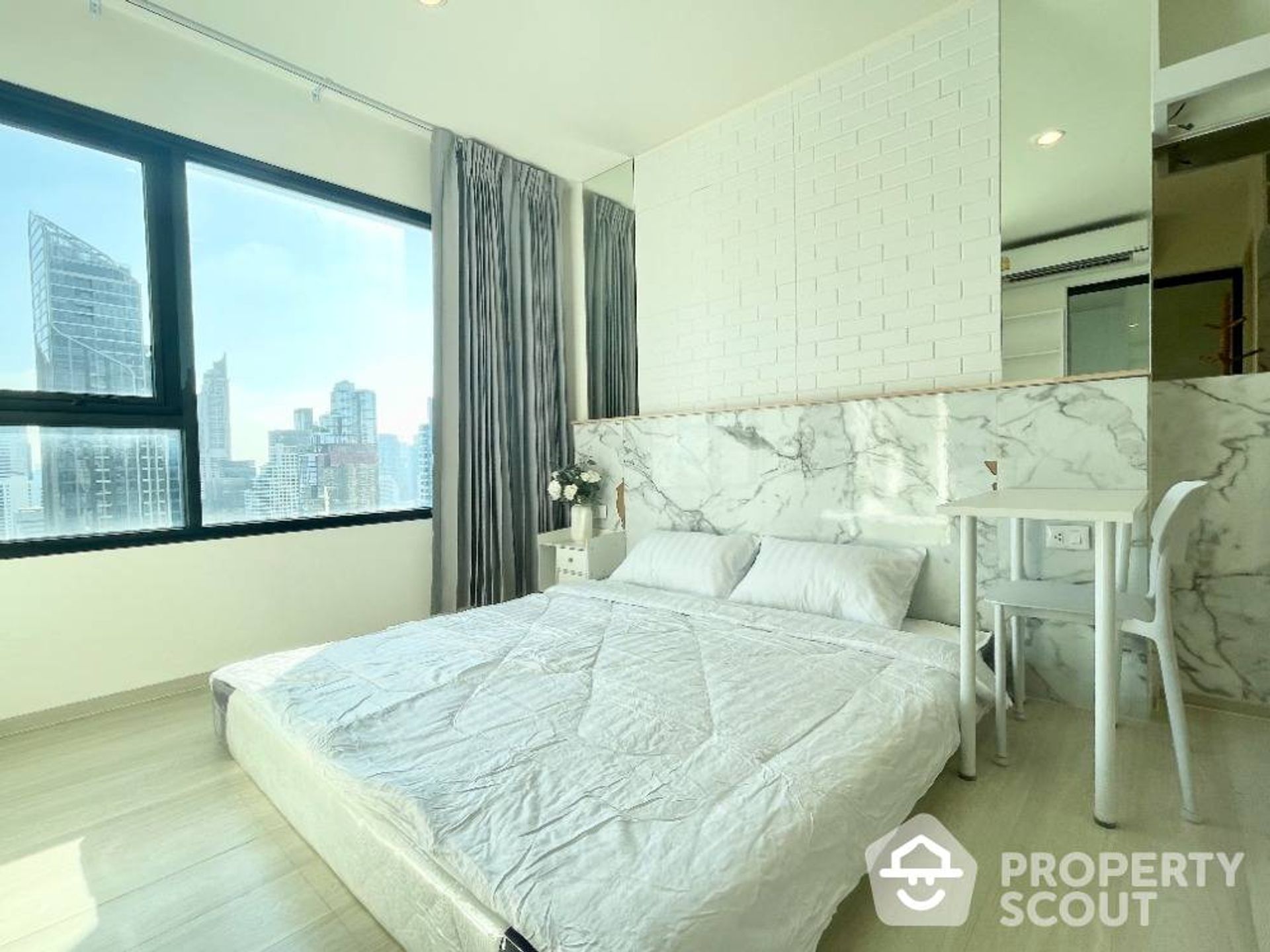 Condominio nel Ban Na canzone, Krung Thep Maha Nakhon 12735391