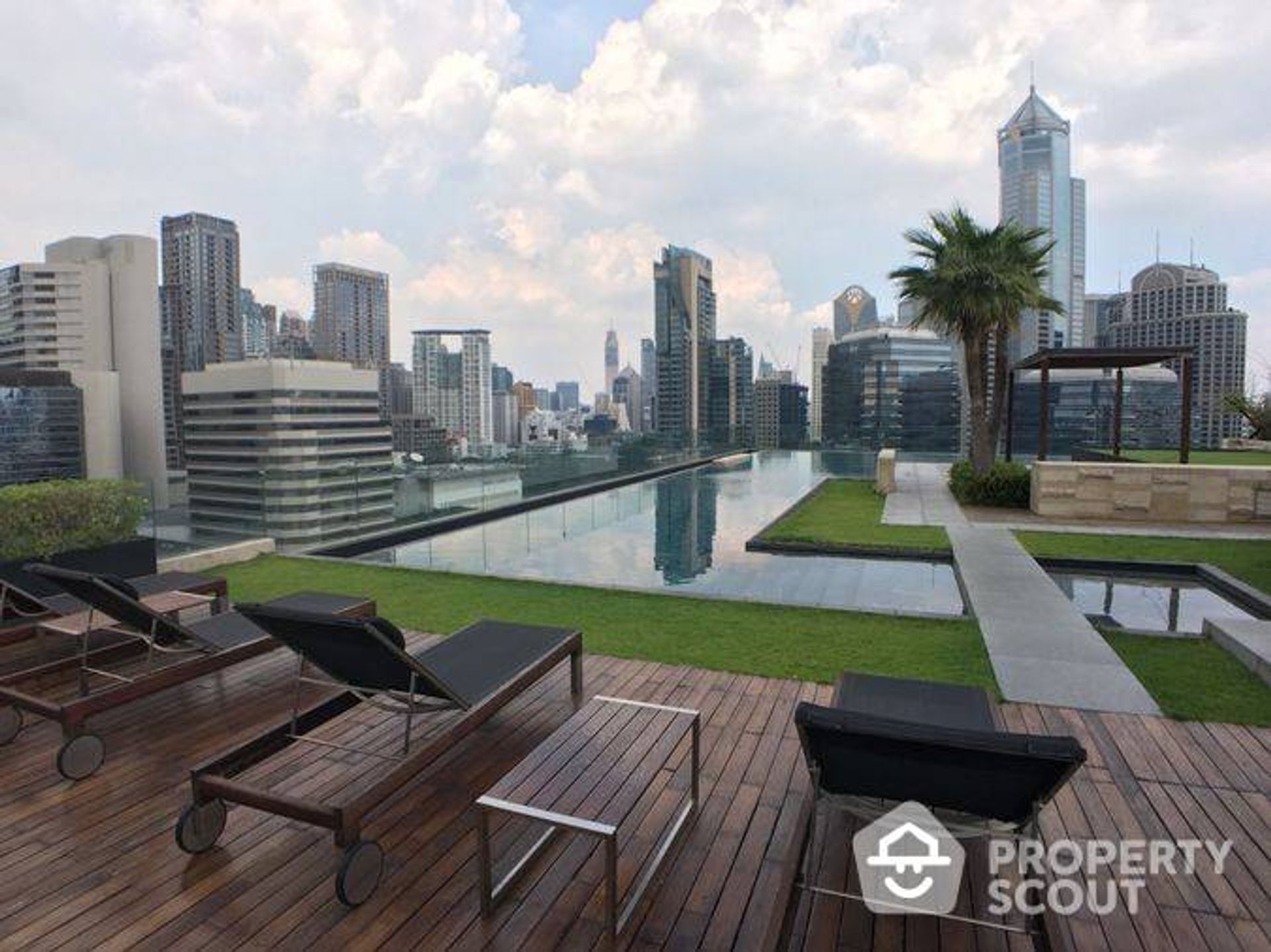 Condominium in , Krung Thep Maha Nakhon 12735434