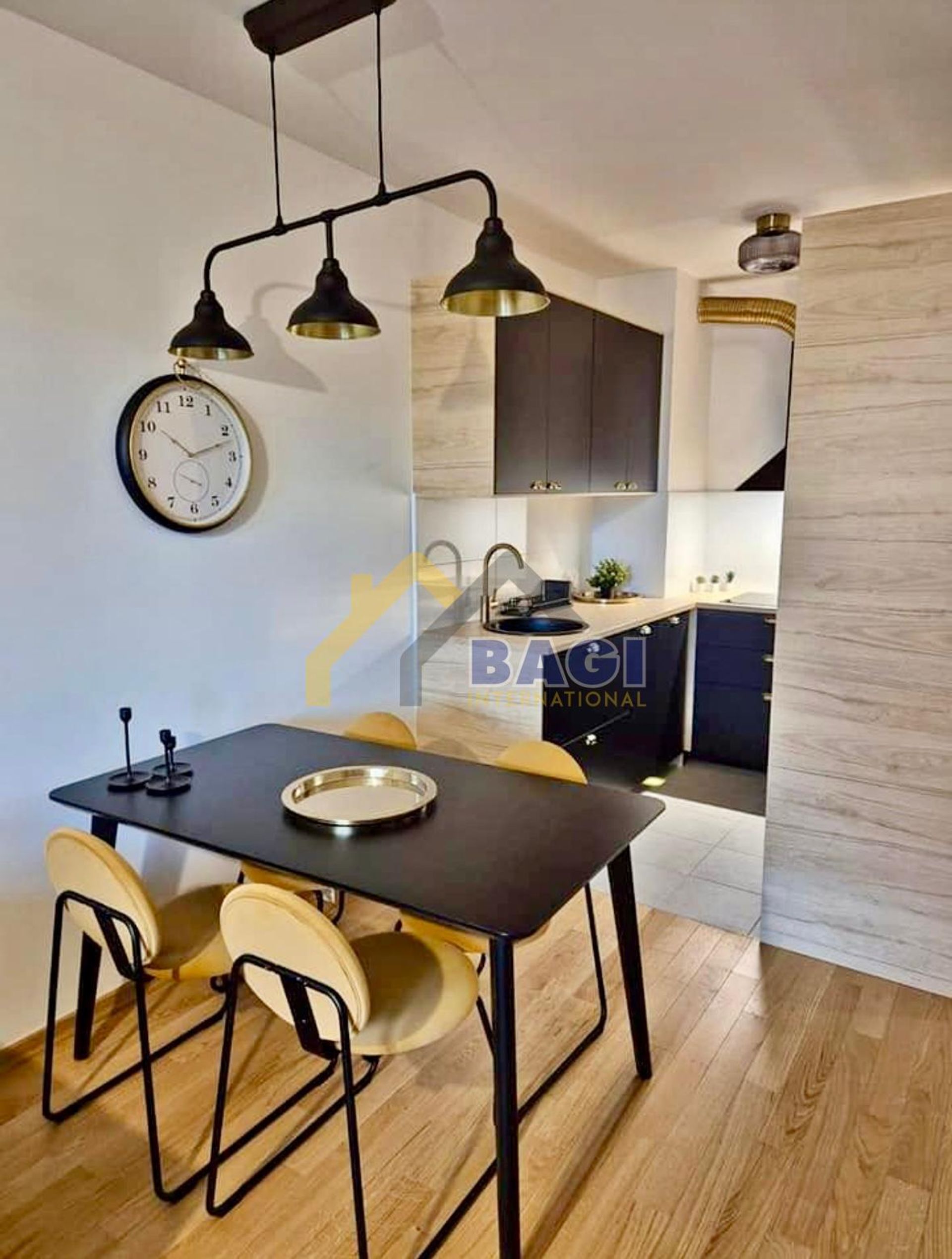 Condominio en Zagreb, Zagreb, Graduado 12736190