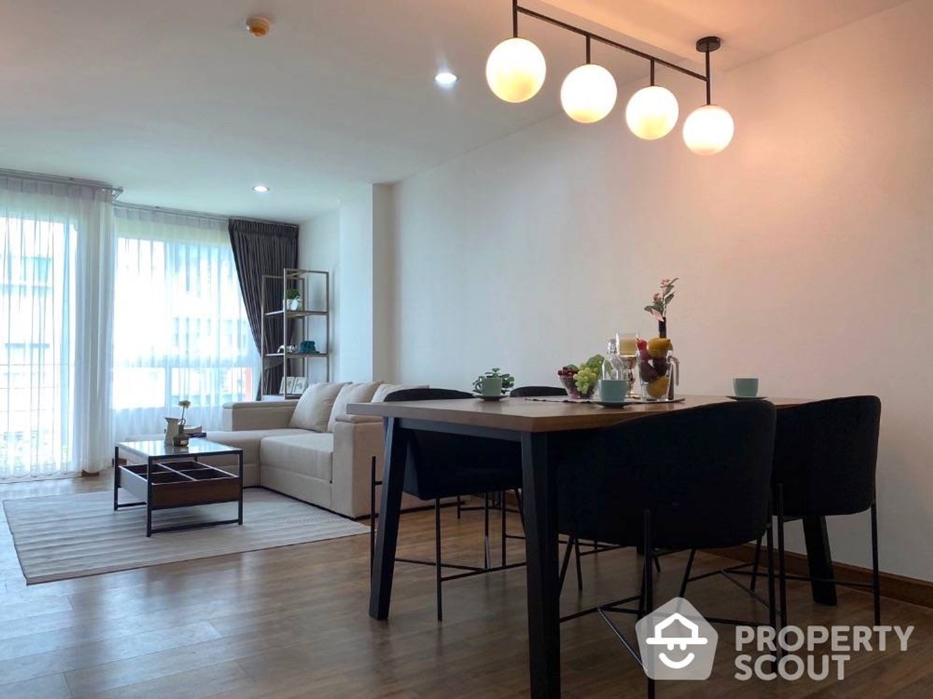 Condominium in Ban Na Song, Krung Thep Maha Nakhon 12736220