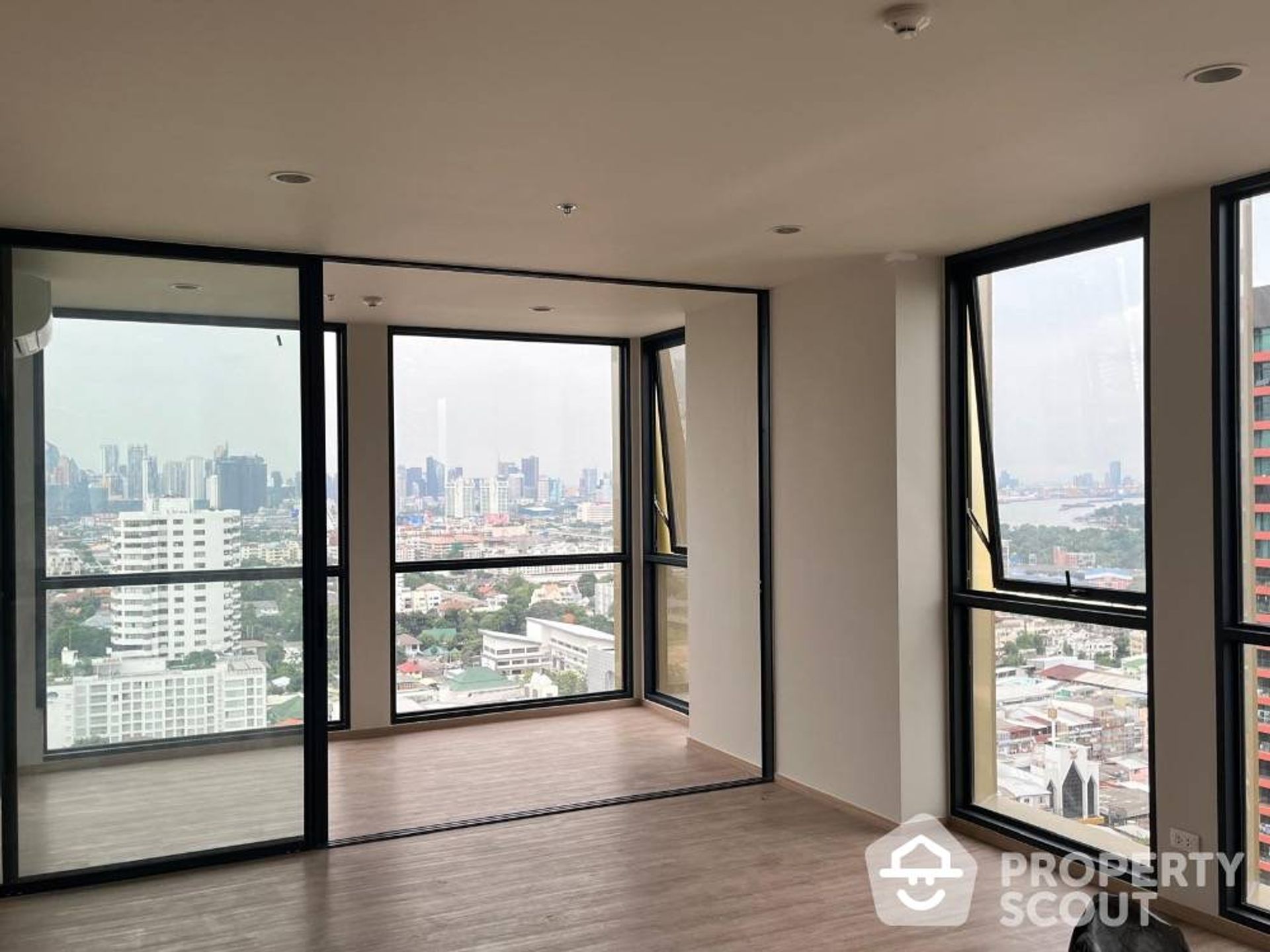 Condominium in , Krung Thep Maha Nakhon 12736915