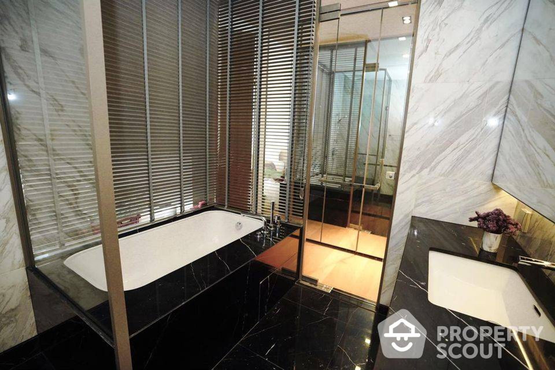 Condominio nel , Krung Thep Maha Nakhon 12736952