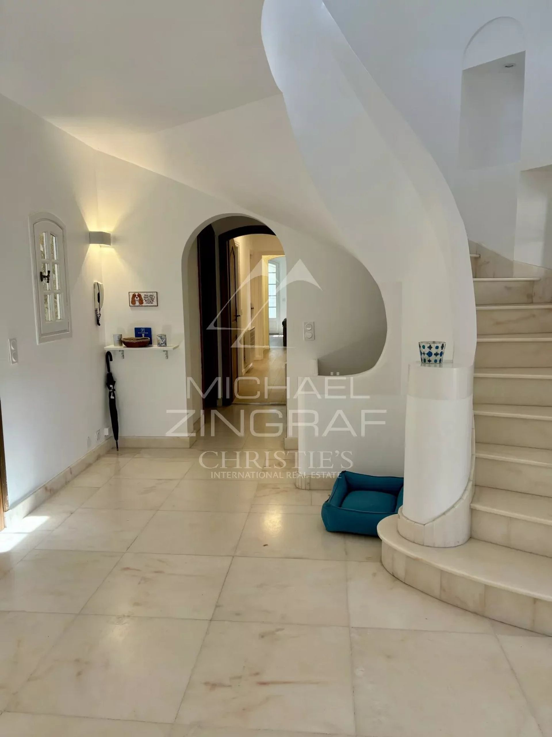 Haus im Mougins, Alpes-Maritimes 12737063