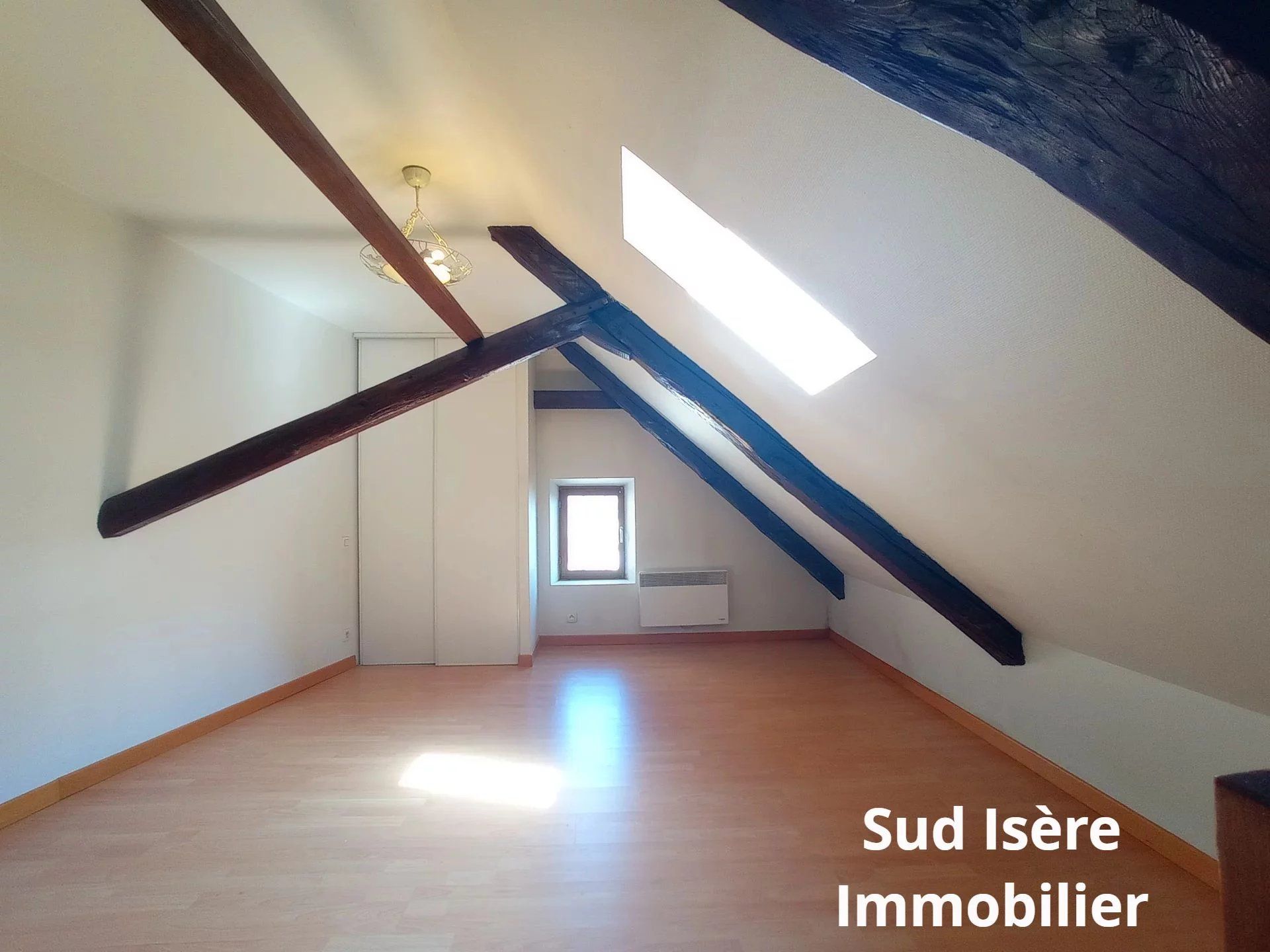 Multiple Houses in La Mure, Auvergne-Rhone-Alpes 12737068