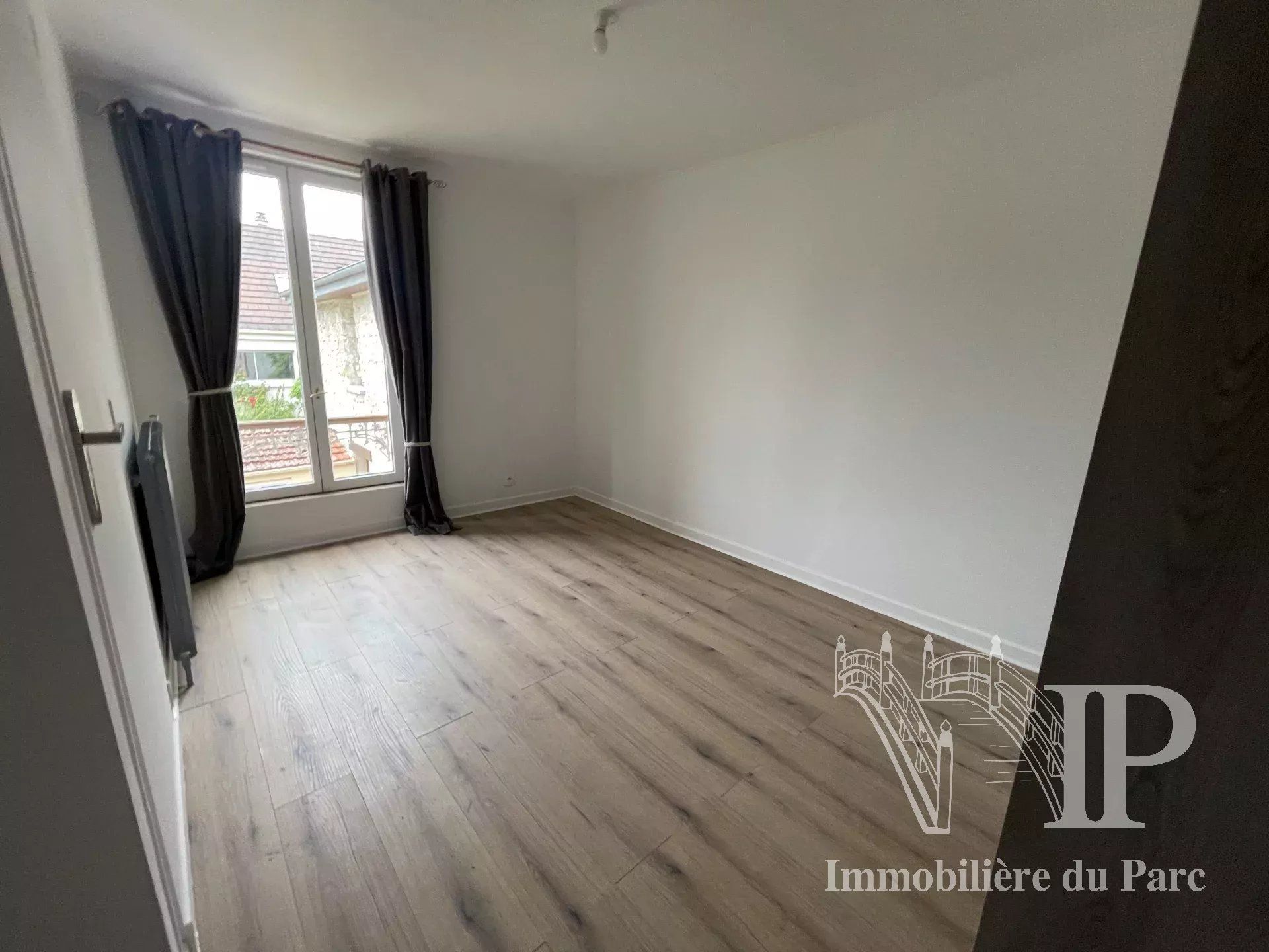 House in Le Pecq, Yvelines 12737070