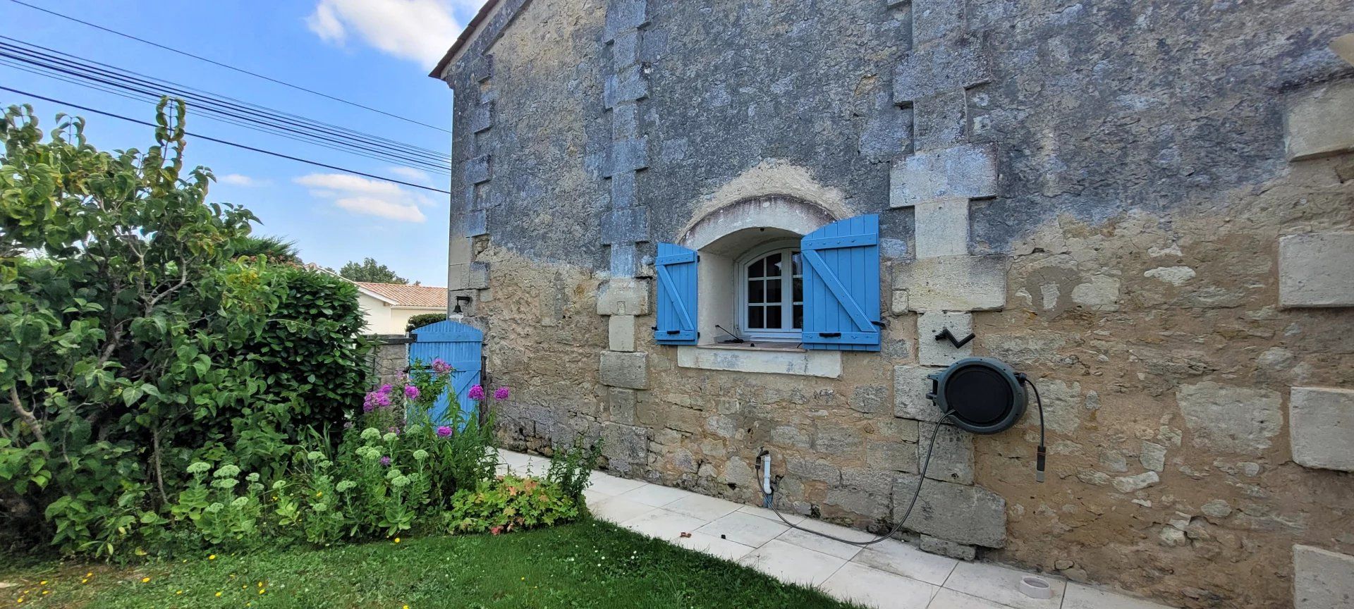 residencial no Saint-Genès-de-Fronsac, Gironde 12737081