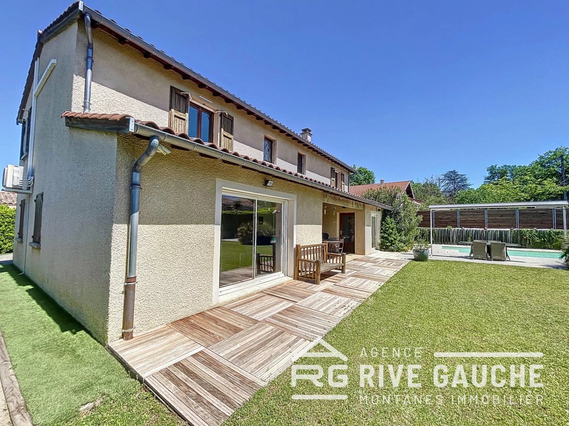 casa en Salaise-sur-Sanne, Auvergne-Rhone-Alpes 12737143