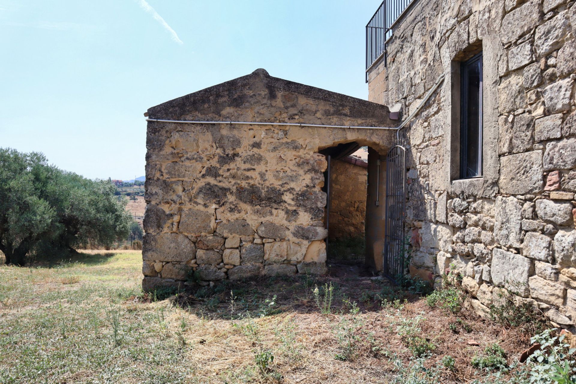 casa en , Sicilia 12738130