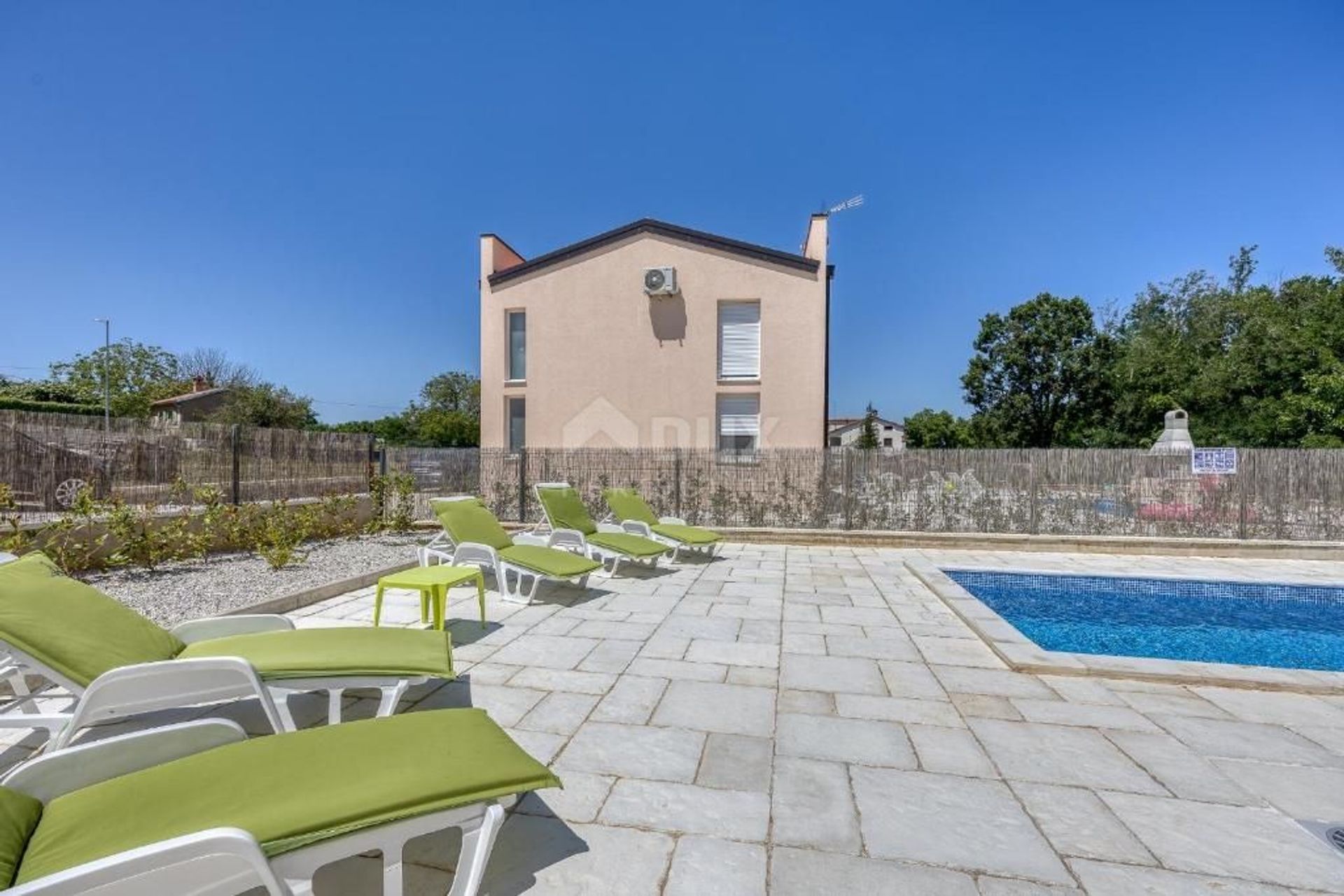 Casa nel Tinjan, Istria County 12739036