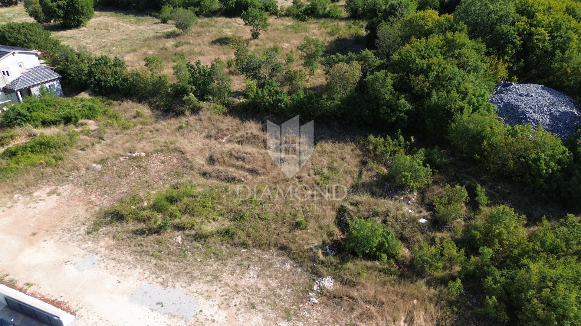 Land i Labin, Istria County 12739175