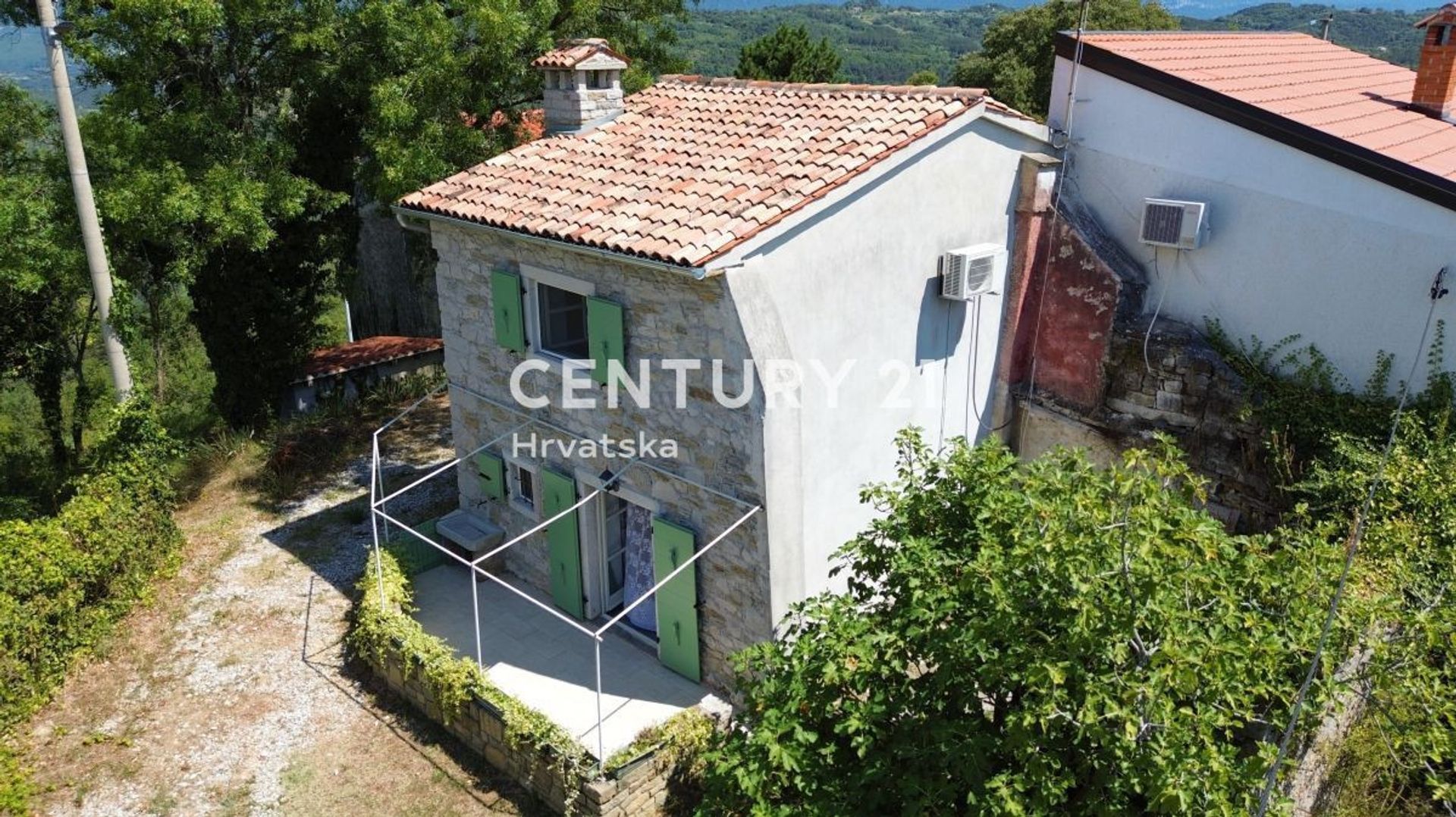 Hus i Buzet, Istria County 12739669