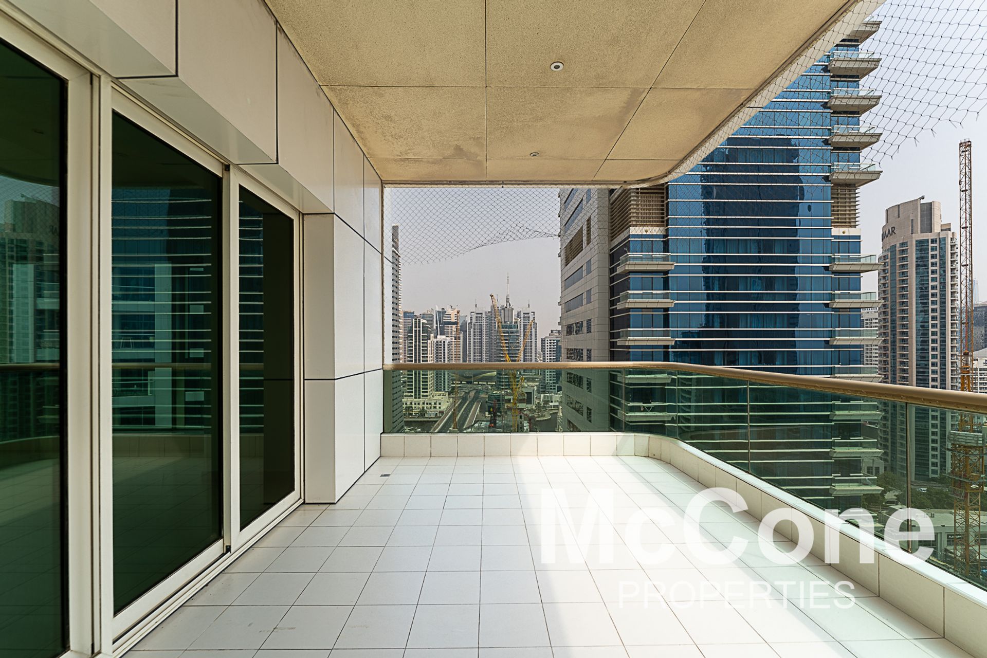 Condominium in Dubai, Dubai 12739732