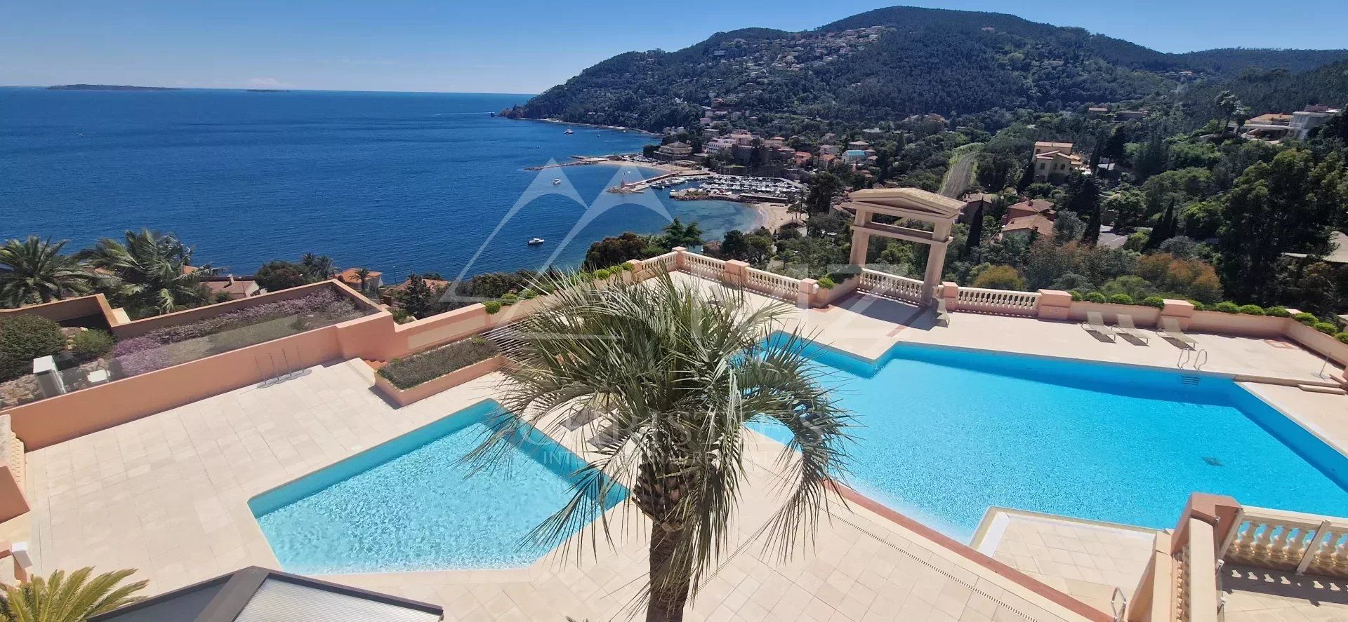 Kondominium di Thoule-sur-Mer, Provence-Alpes-Cote d'Azur 12741374