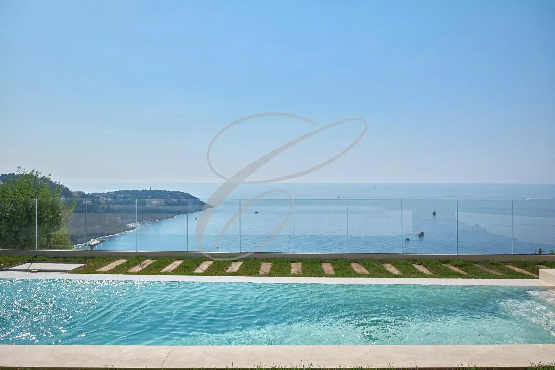 Residencial en Roquebrune-Cap-Martin, Alpes-Maritimes 12741386