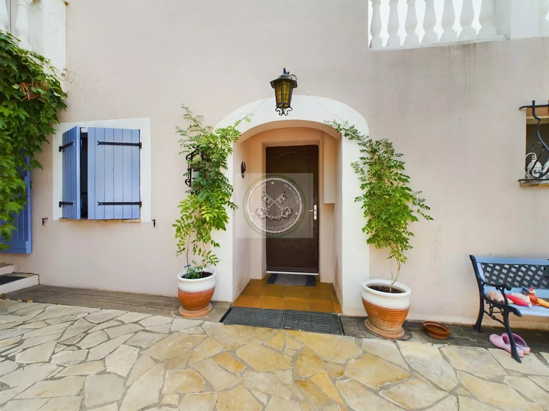 Rumah di Roquebrune-sur-Argens, Var 12741459