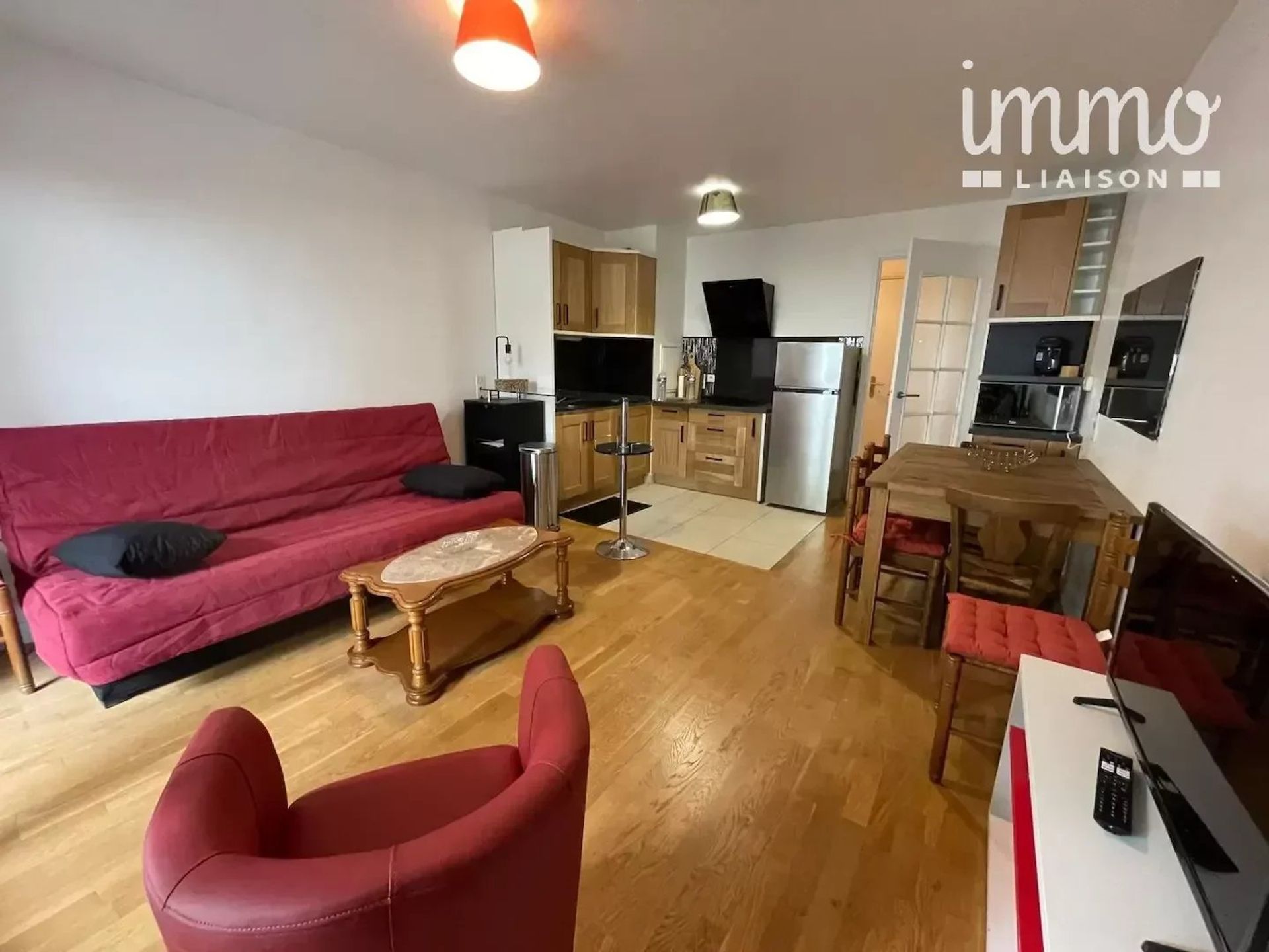 Condominium in Maisons-Alfort, Ile-de-France 12741486